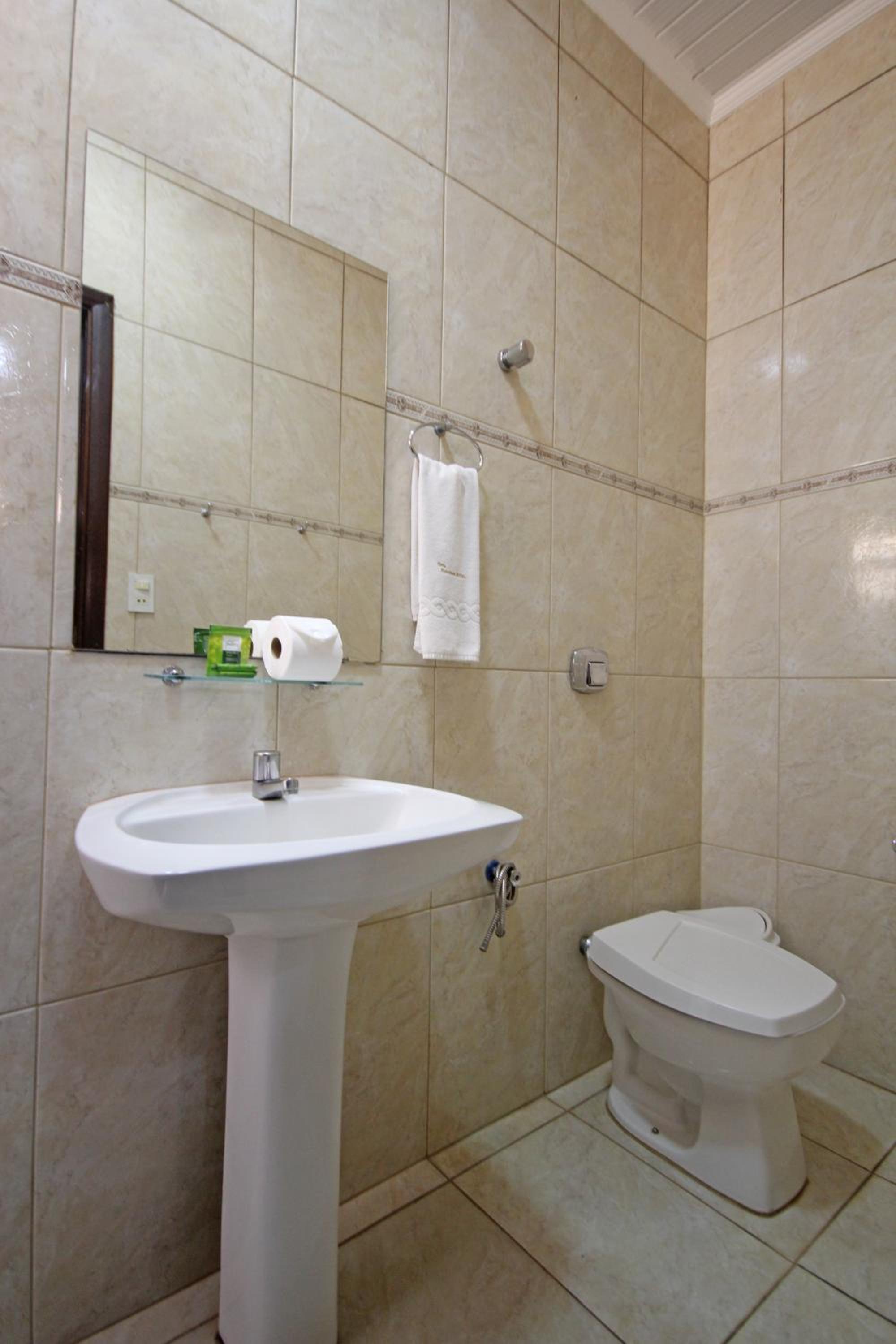 Deluxe Twin Room photo 3