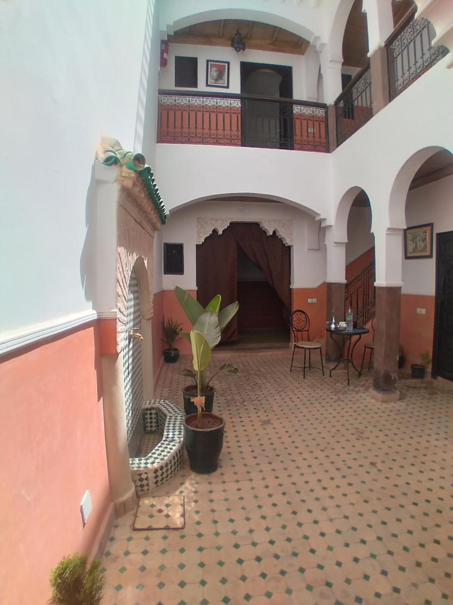 Double Room - Photo 18