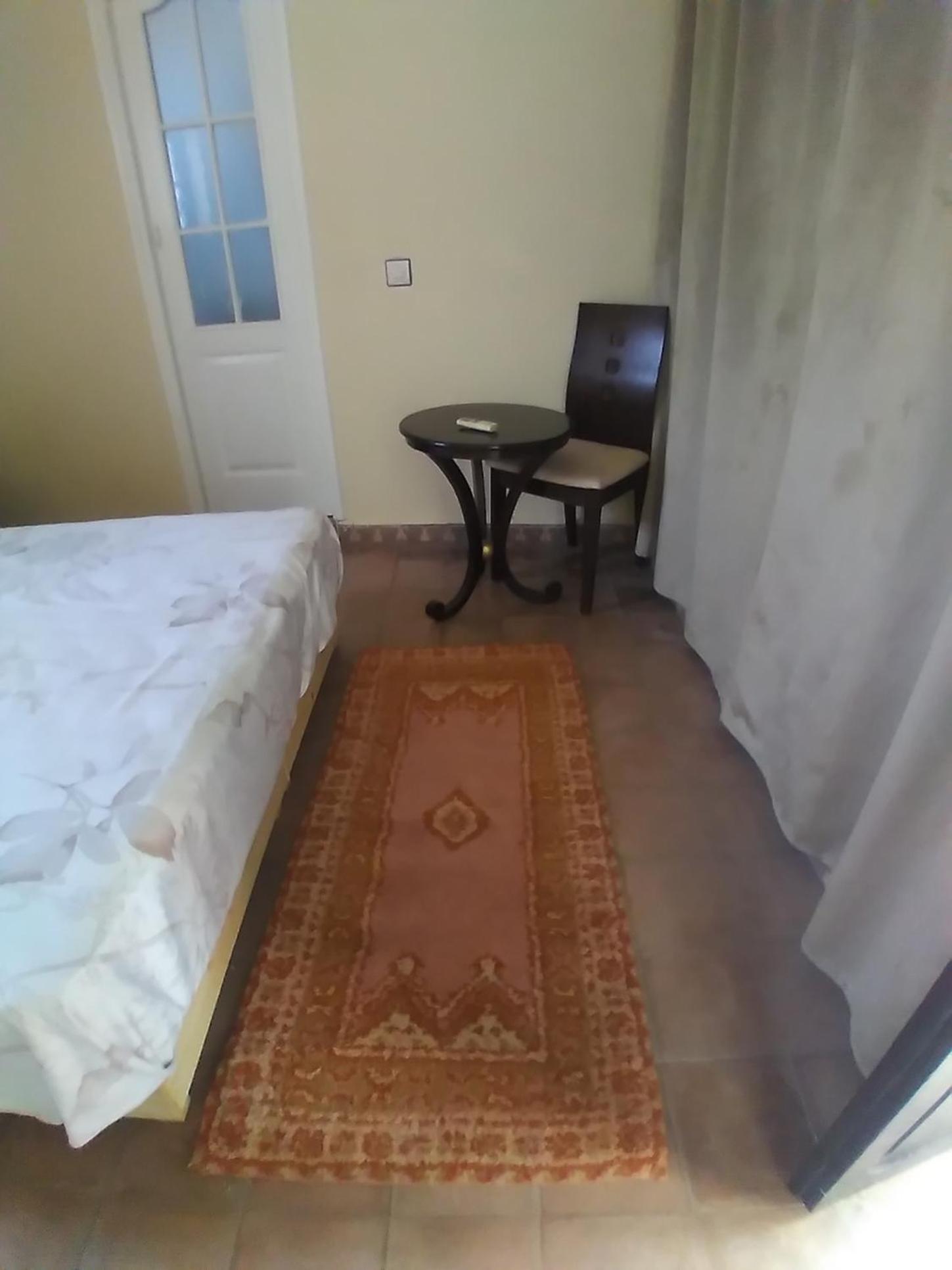 Double Room - Photo 15