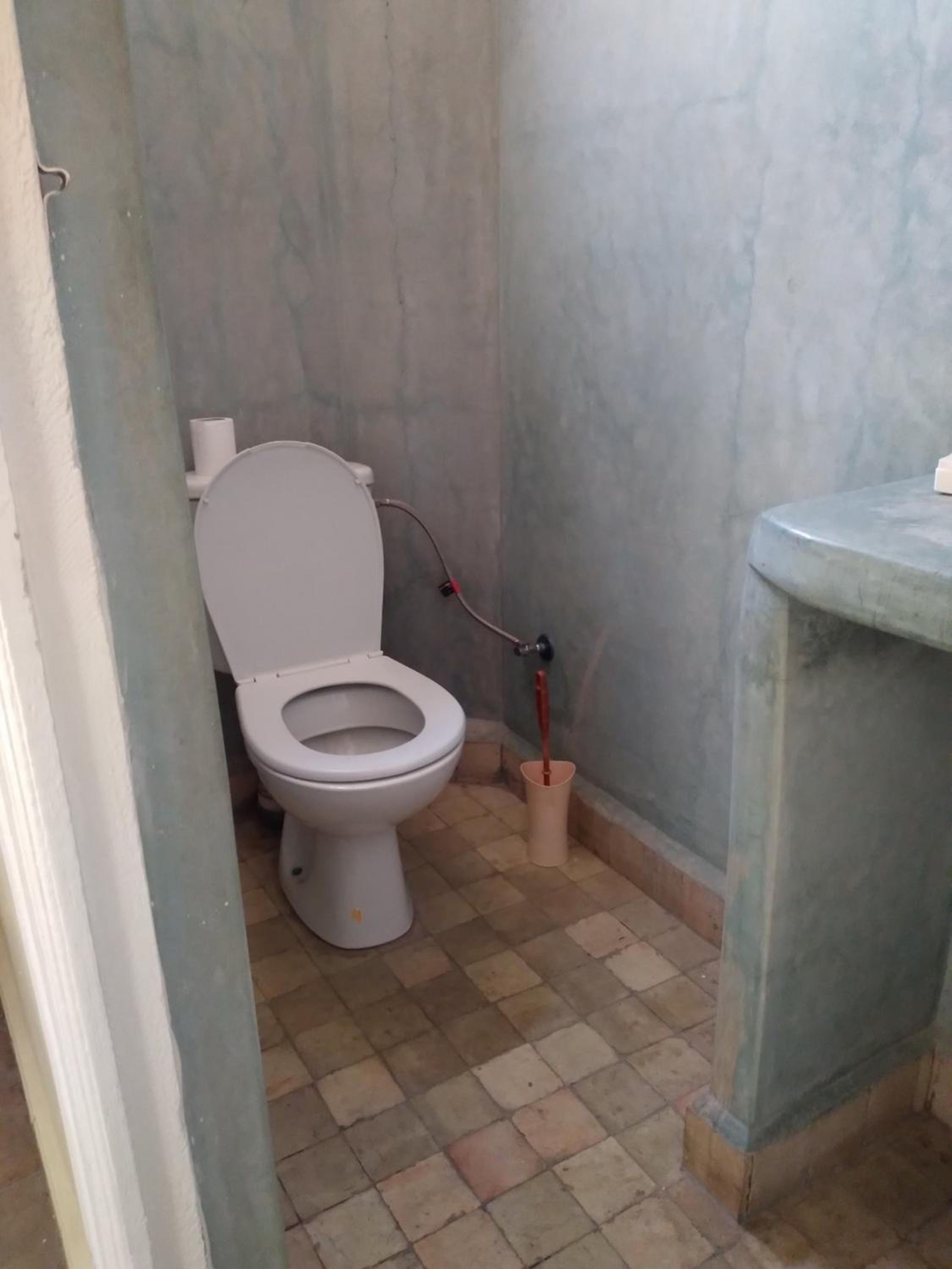 Double Room - Photo 13