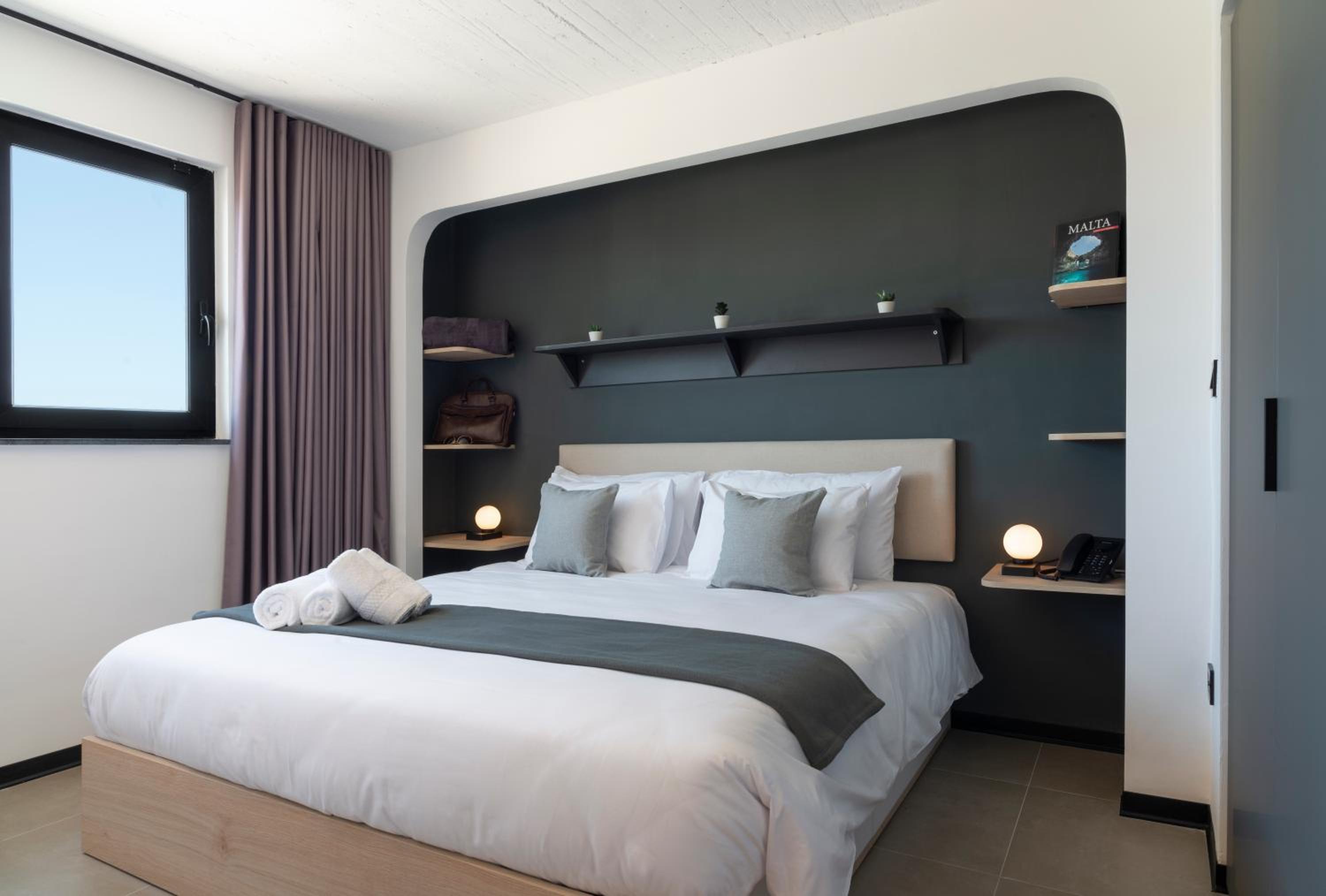 One Bedroom Apartment - Photo 17