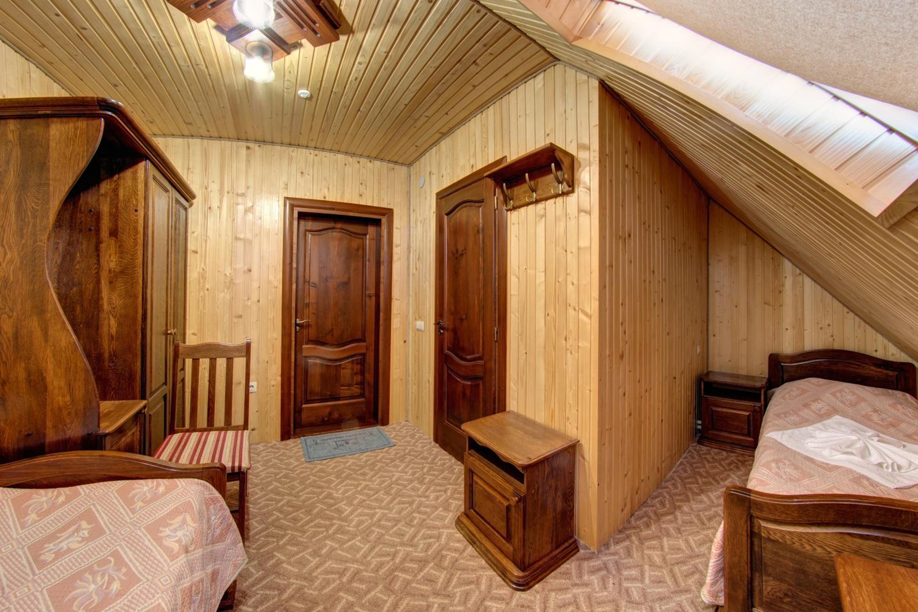 Standard Twin Room - Attic photo 1
