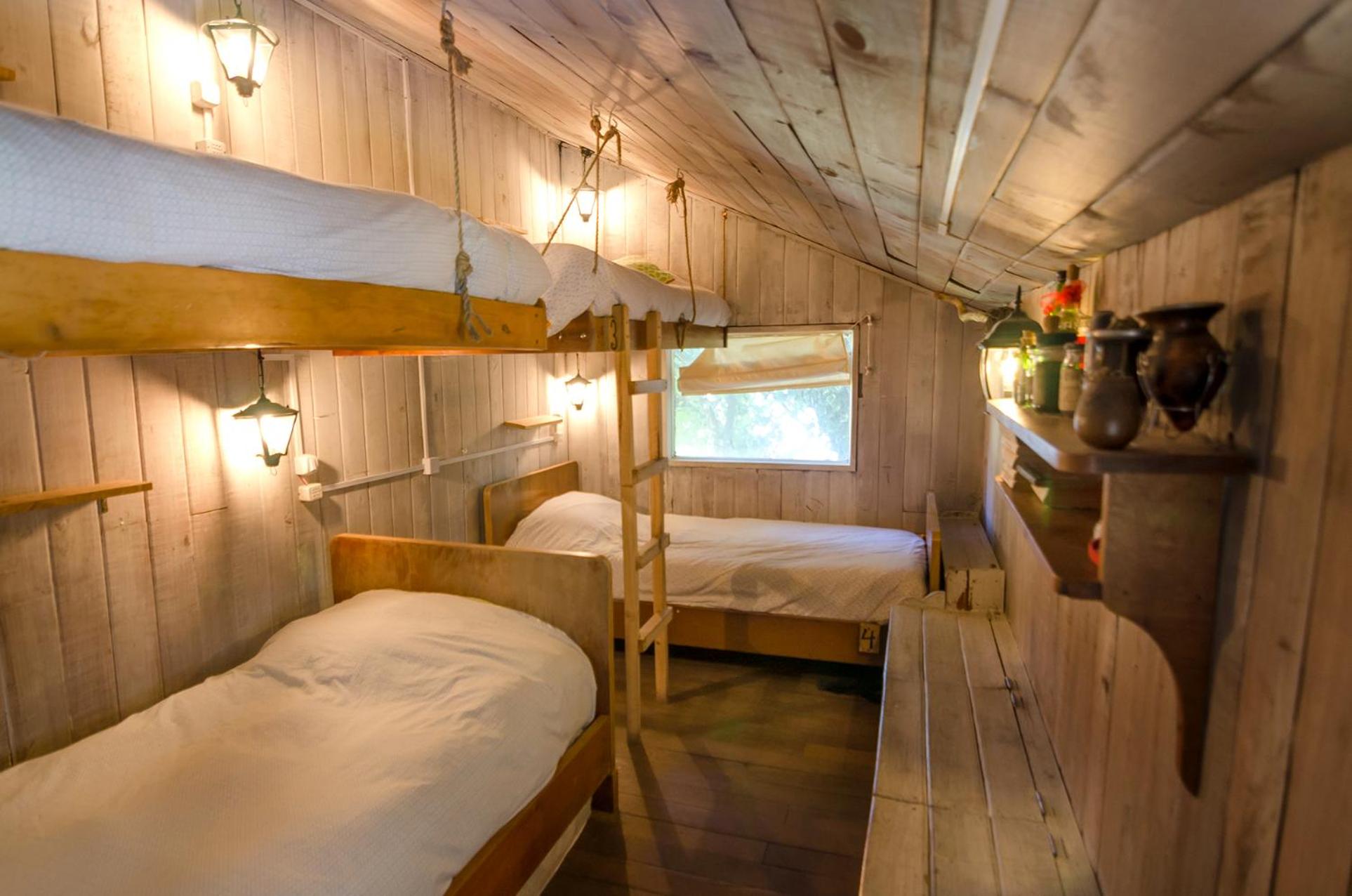 Bed In 4-Bed Mixed Dormitory Room photo 2