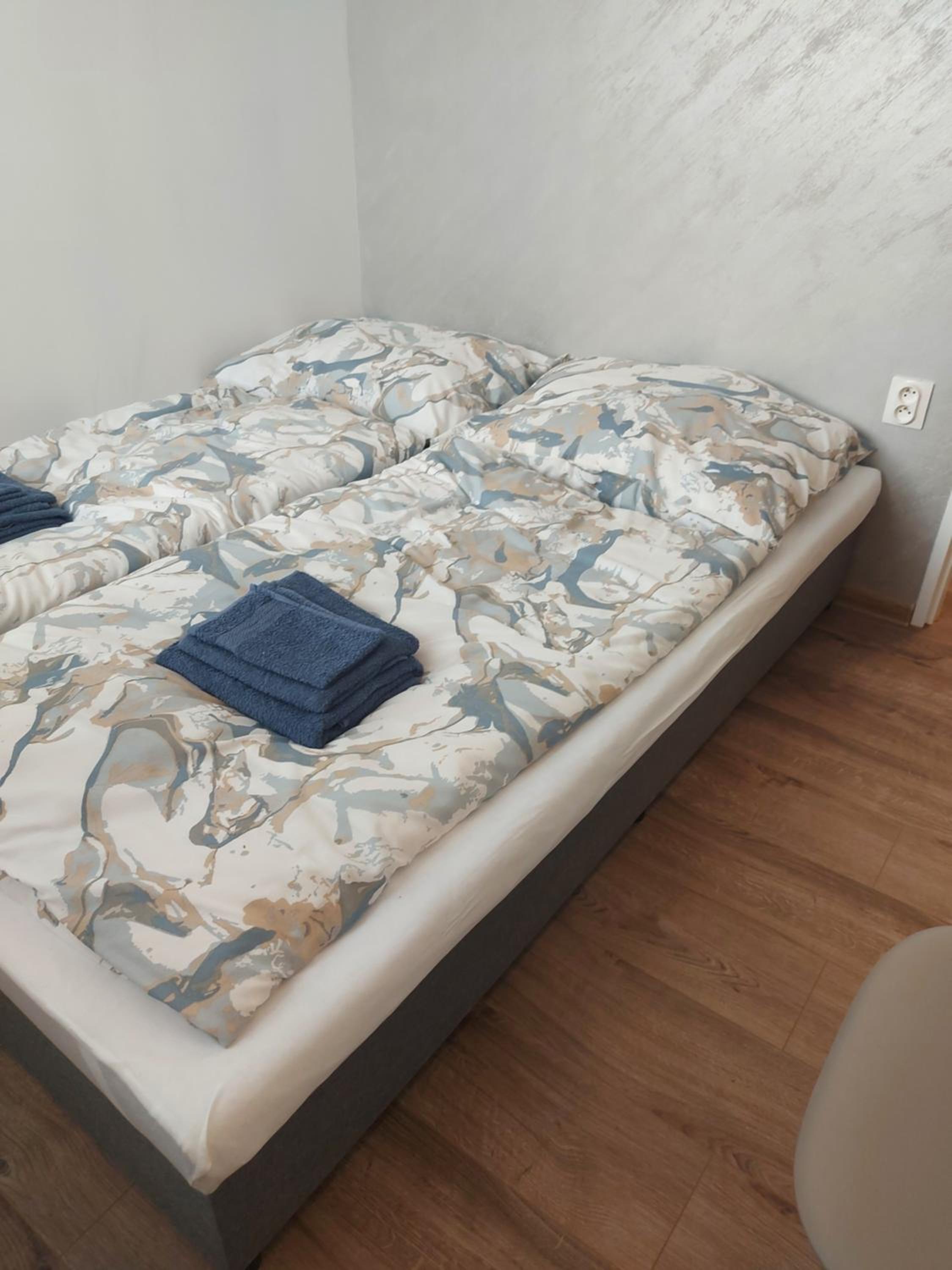 Two-Bedroom Apartment - Photo 14