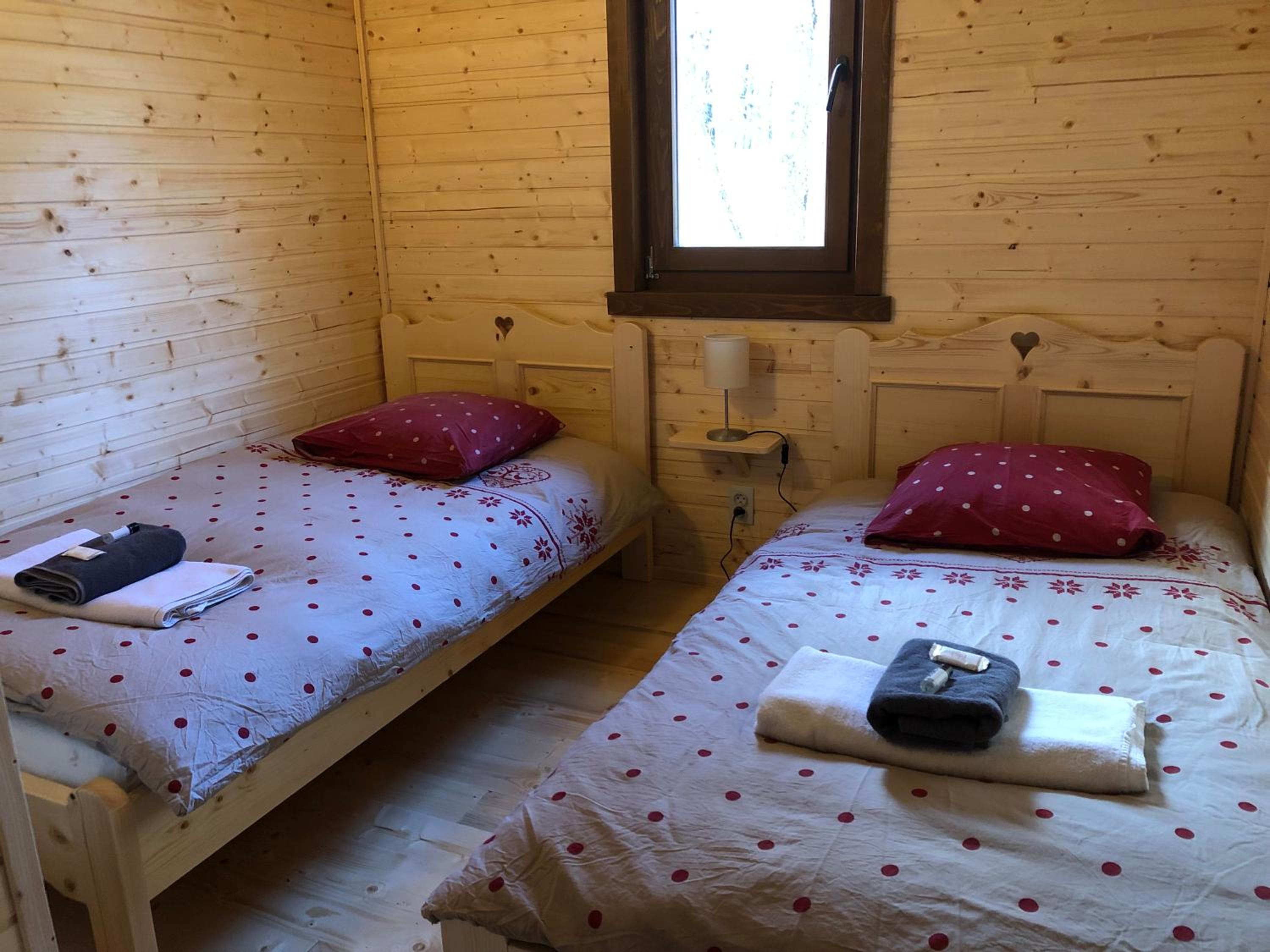 Chalet with Mountain View - Photo 14