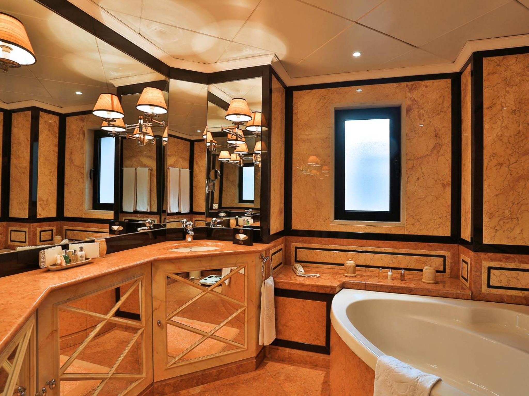 Presidential Suite
