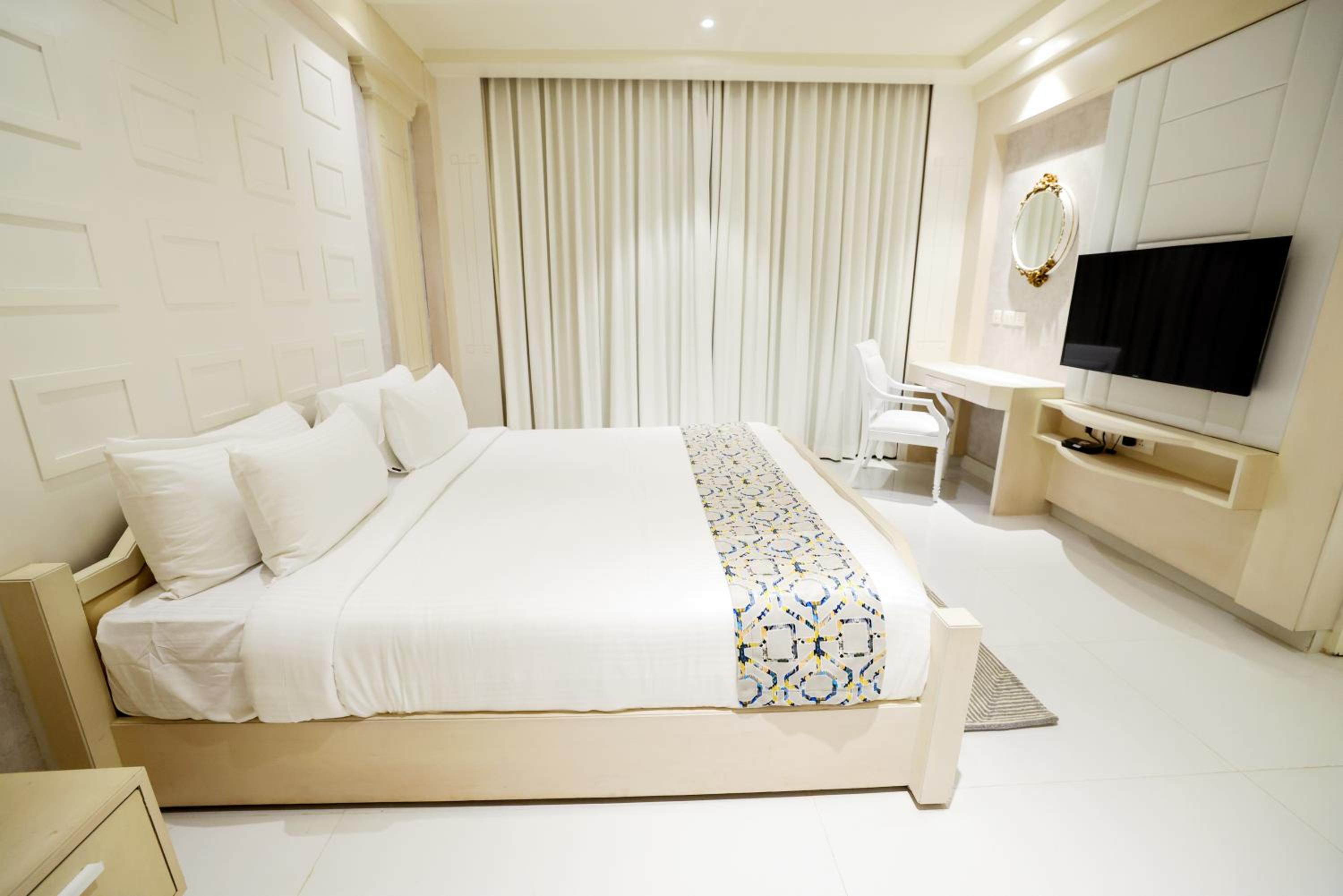 Superior Suite