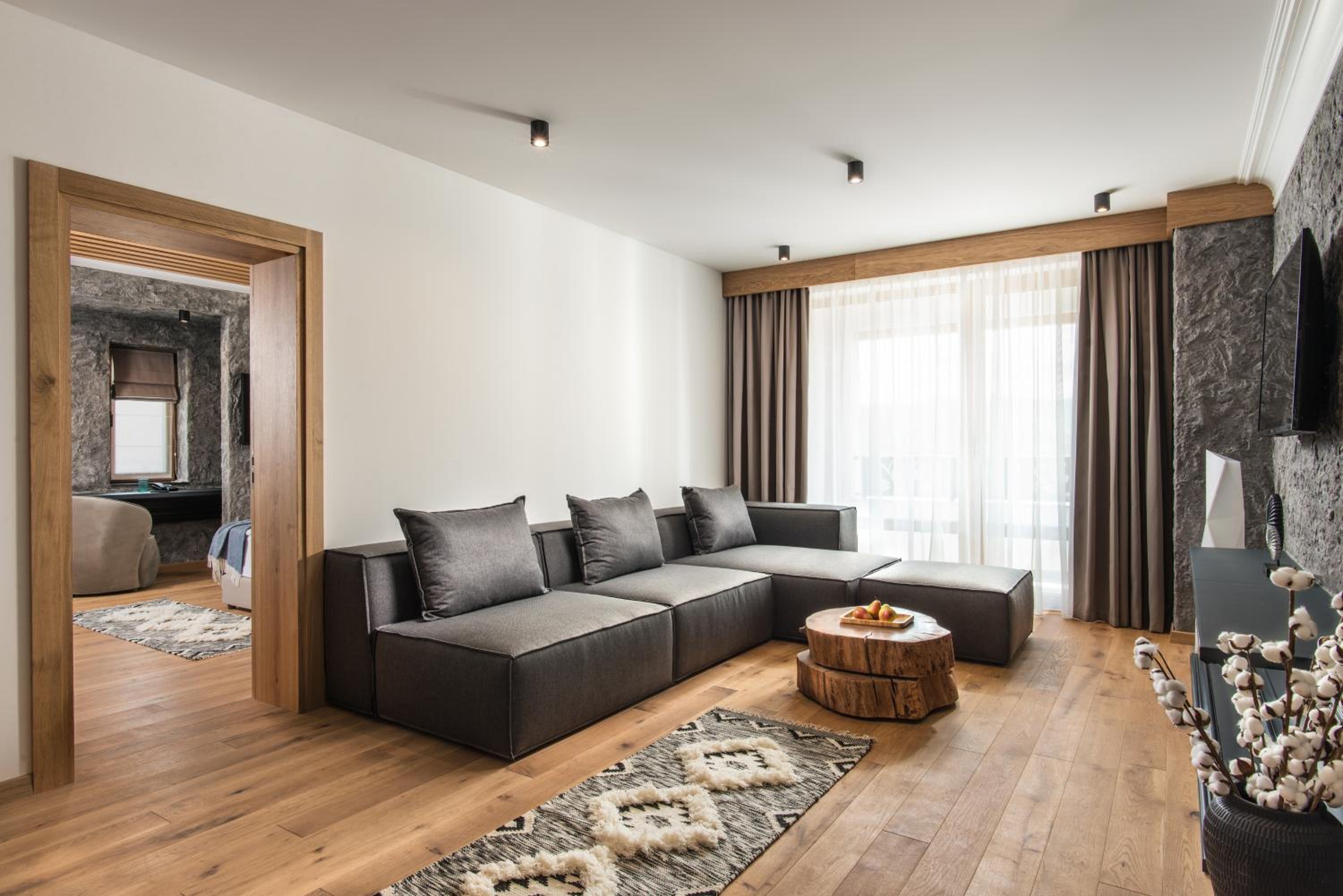 One-Bedroom Apartment - Garden House photo 3