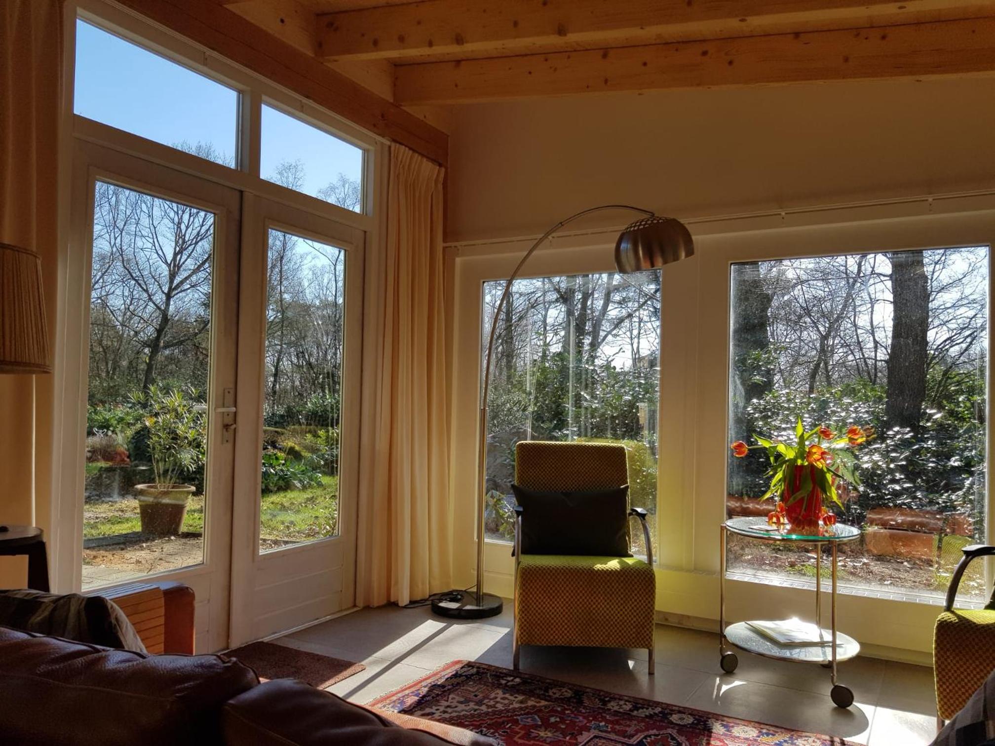One-Bedroom House photo 2