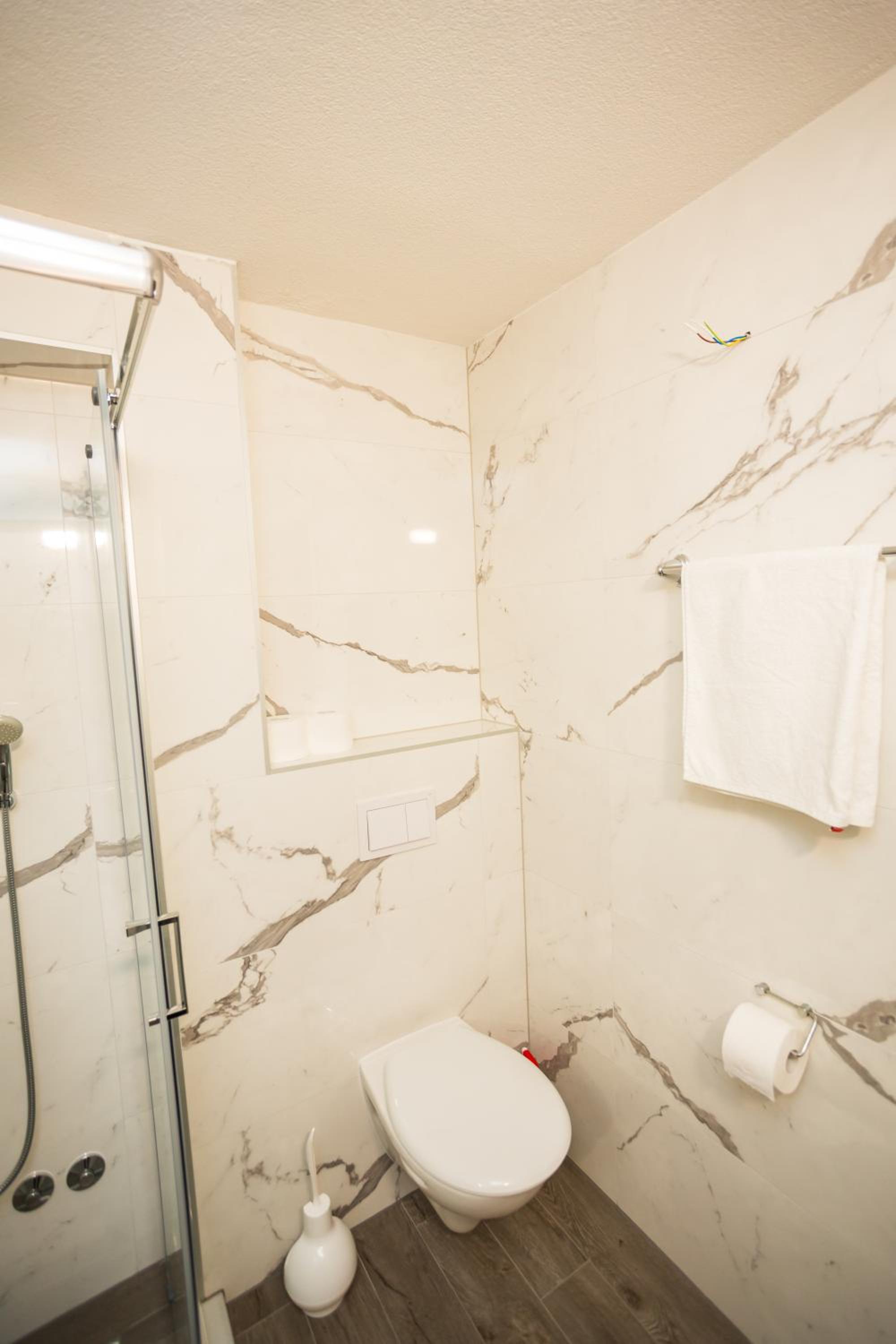 Apartment - Photo 22