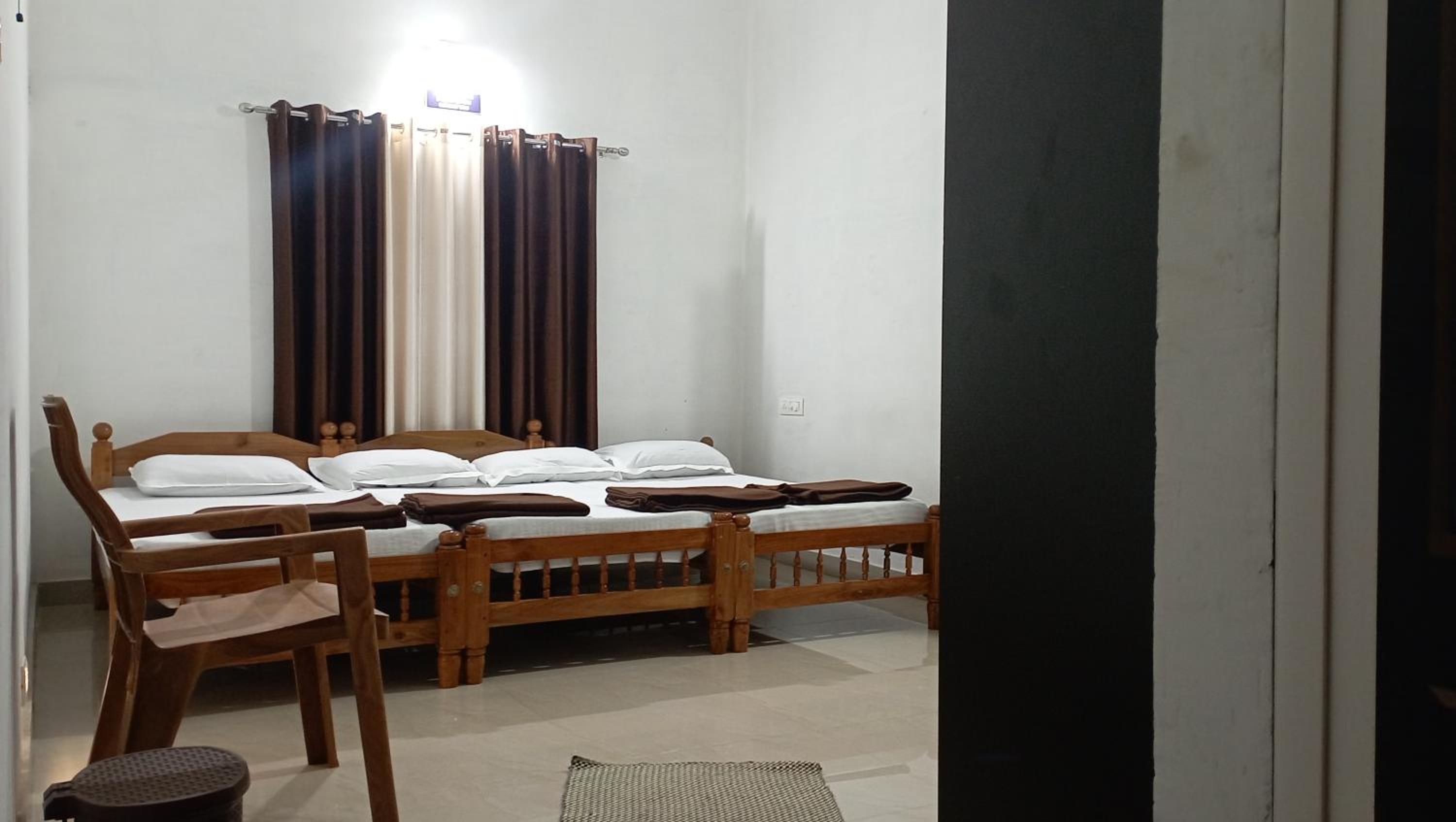 Deluxe Triple Room photo 2