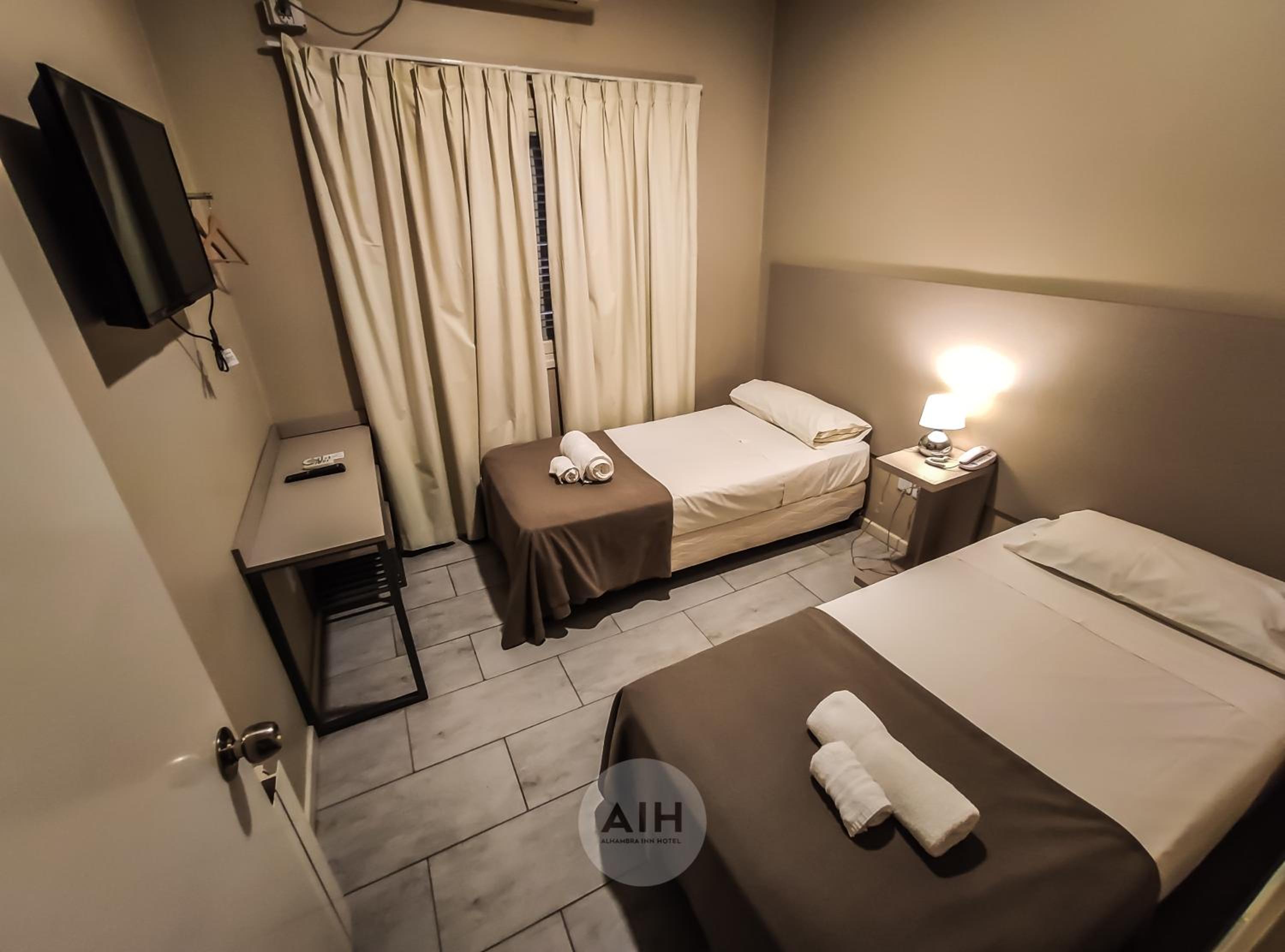 Triple Room photo 2