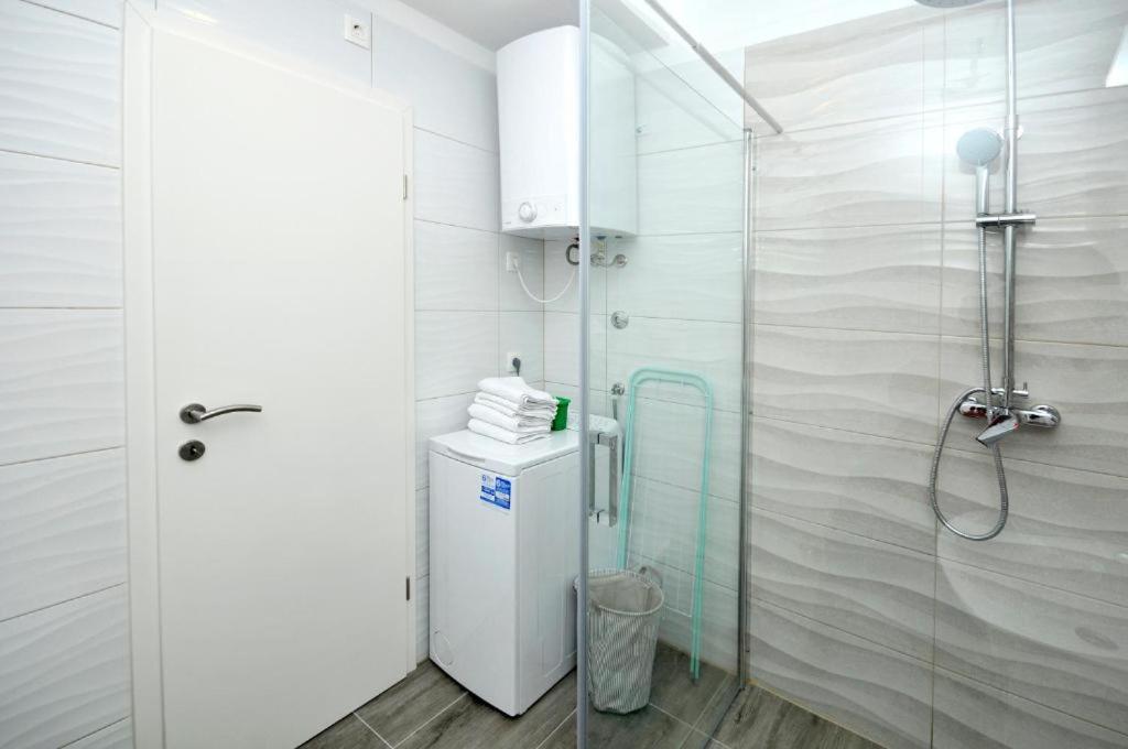 Two-Bedroom Apartment - Photo 14