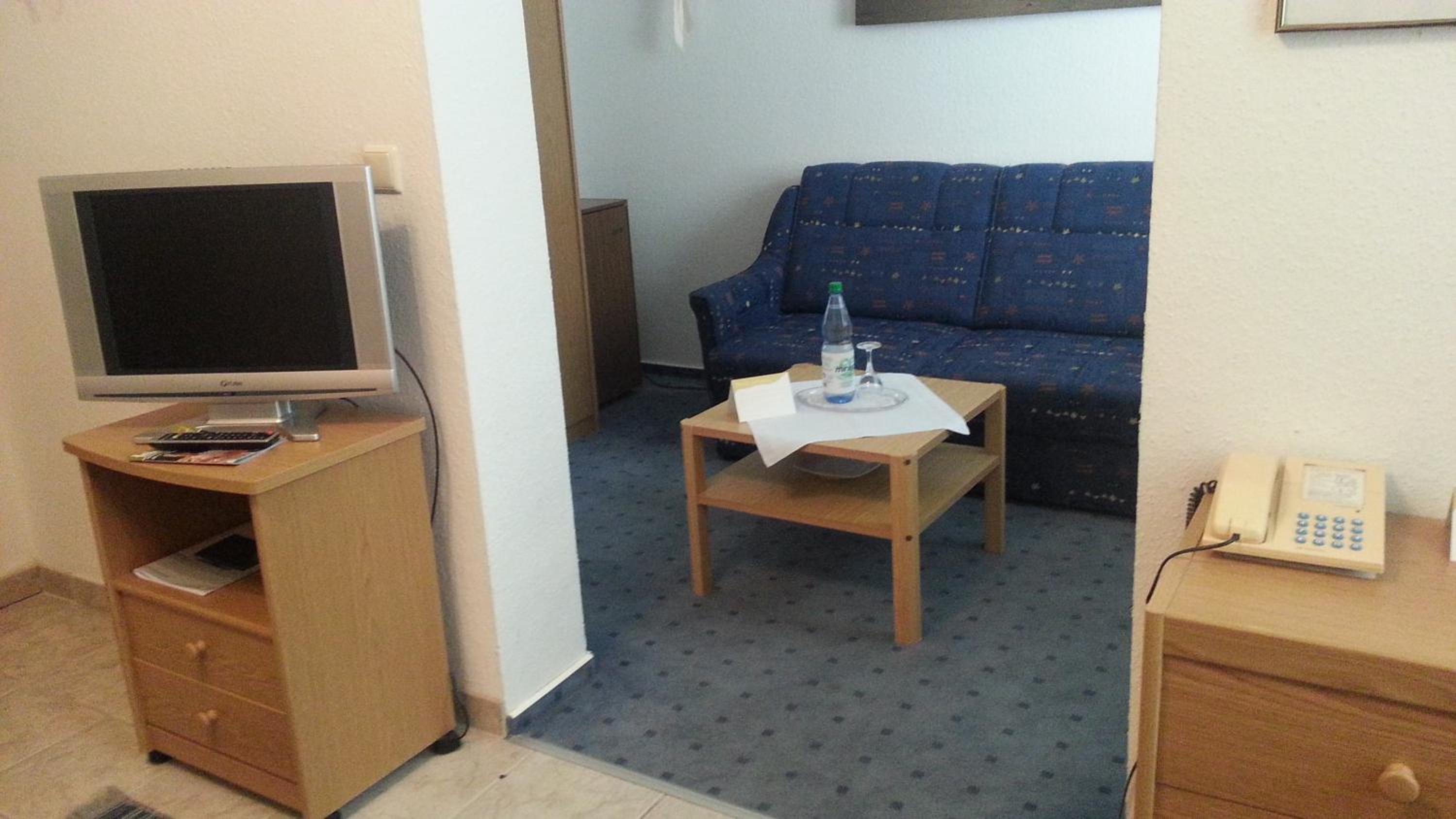 Single Room with Balcony photo 3
