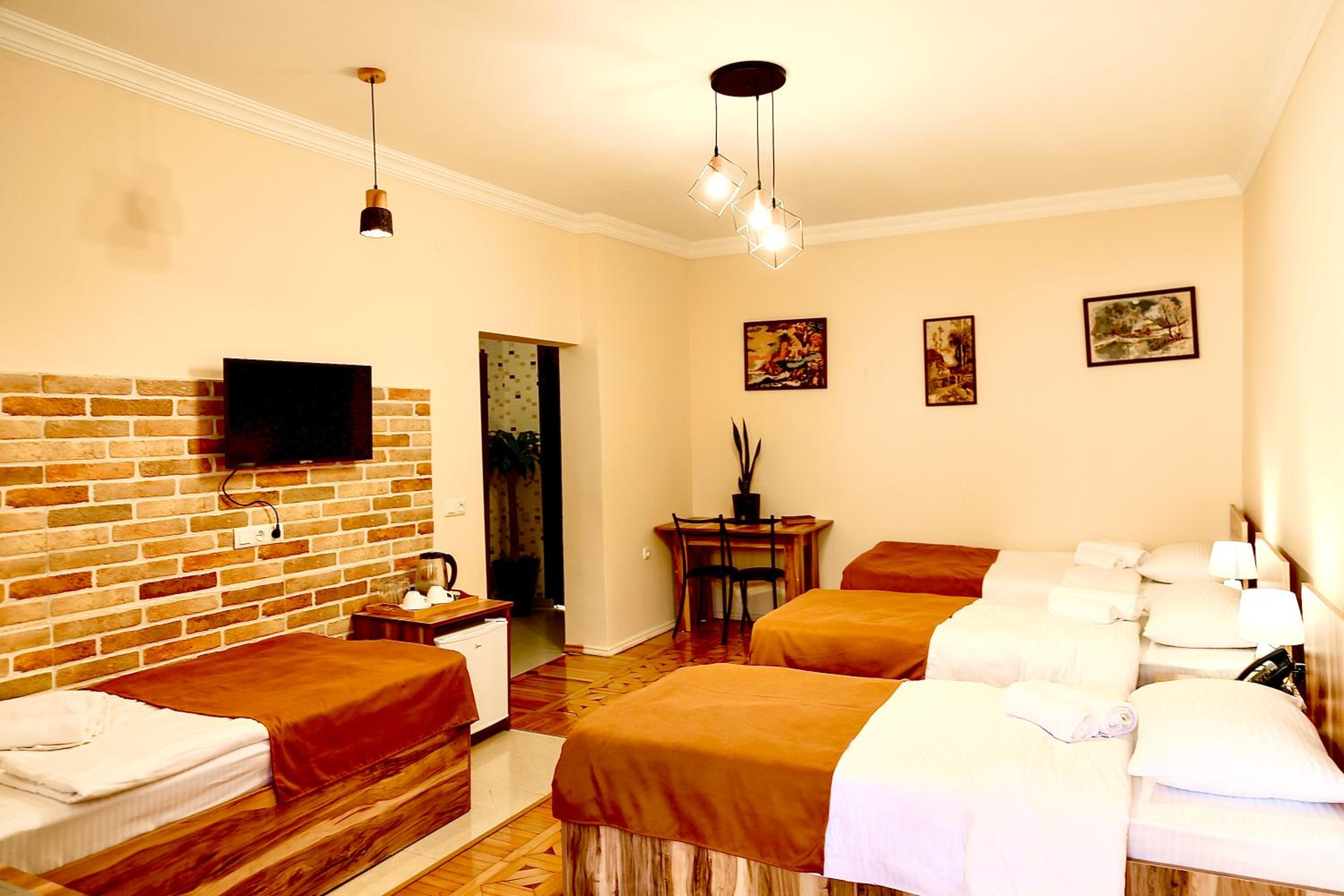 Quadruple Room with Terrace photo 1