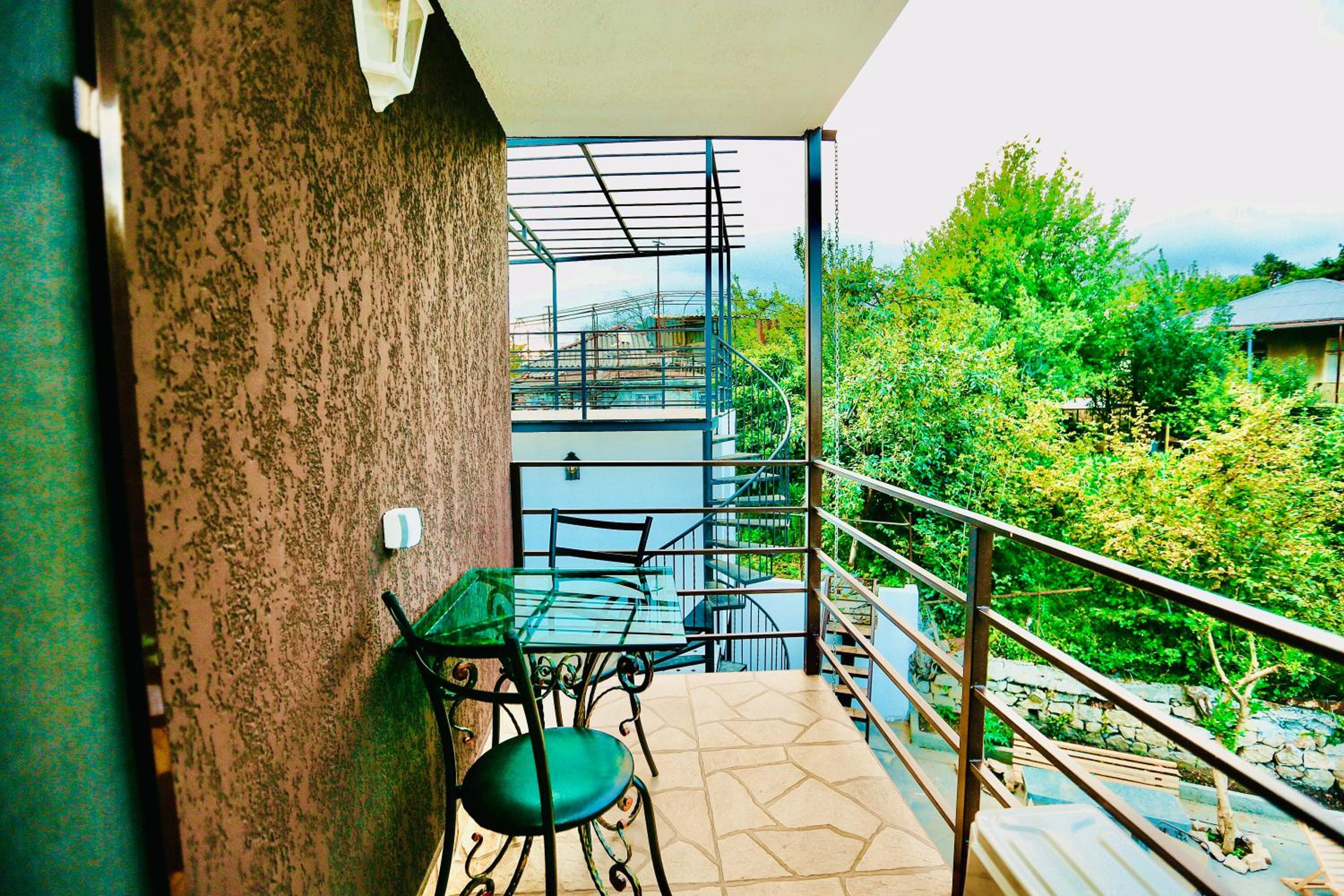 Standard Twin Room with Garden View photo 3