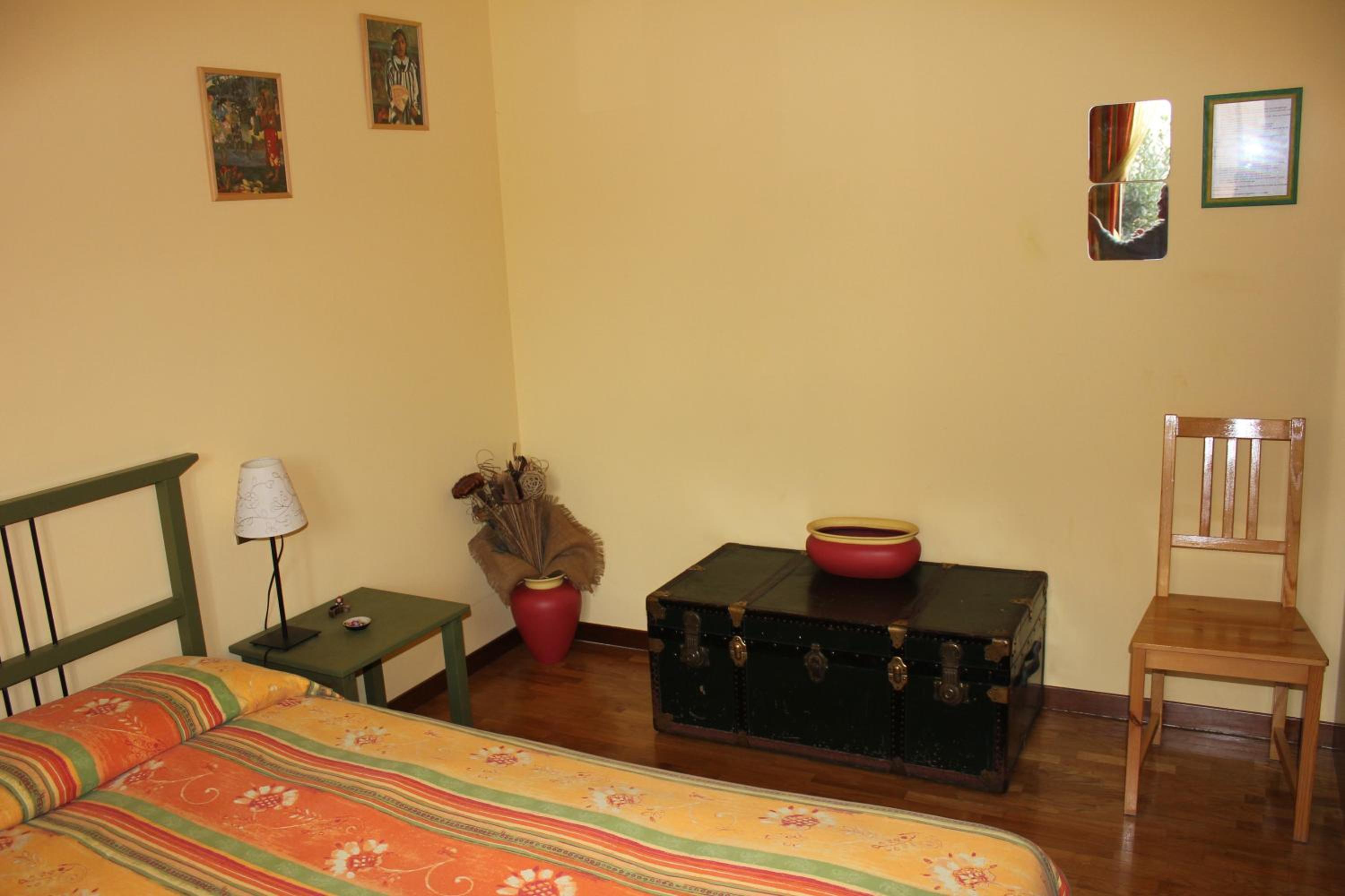 Quadruple Room with Private External Bathroom photo 3