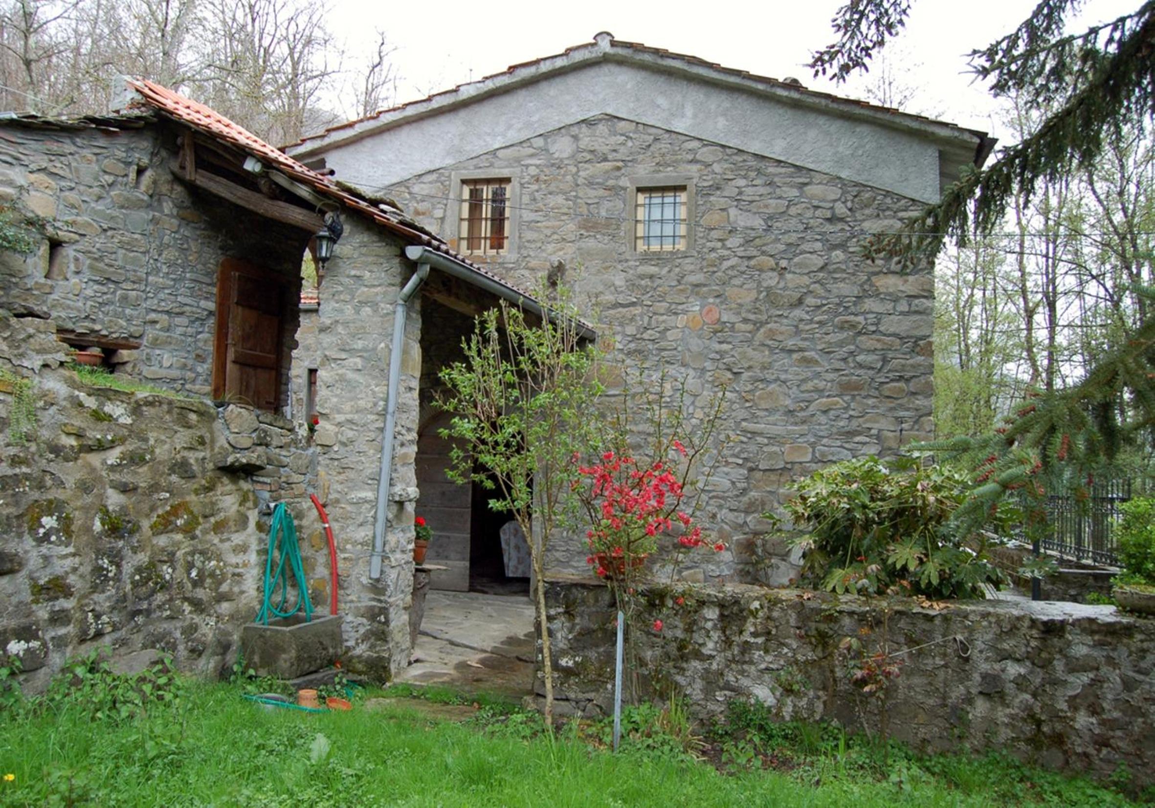 Three-Bedroom Holiday Home - Split Level photo 3