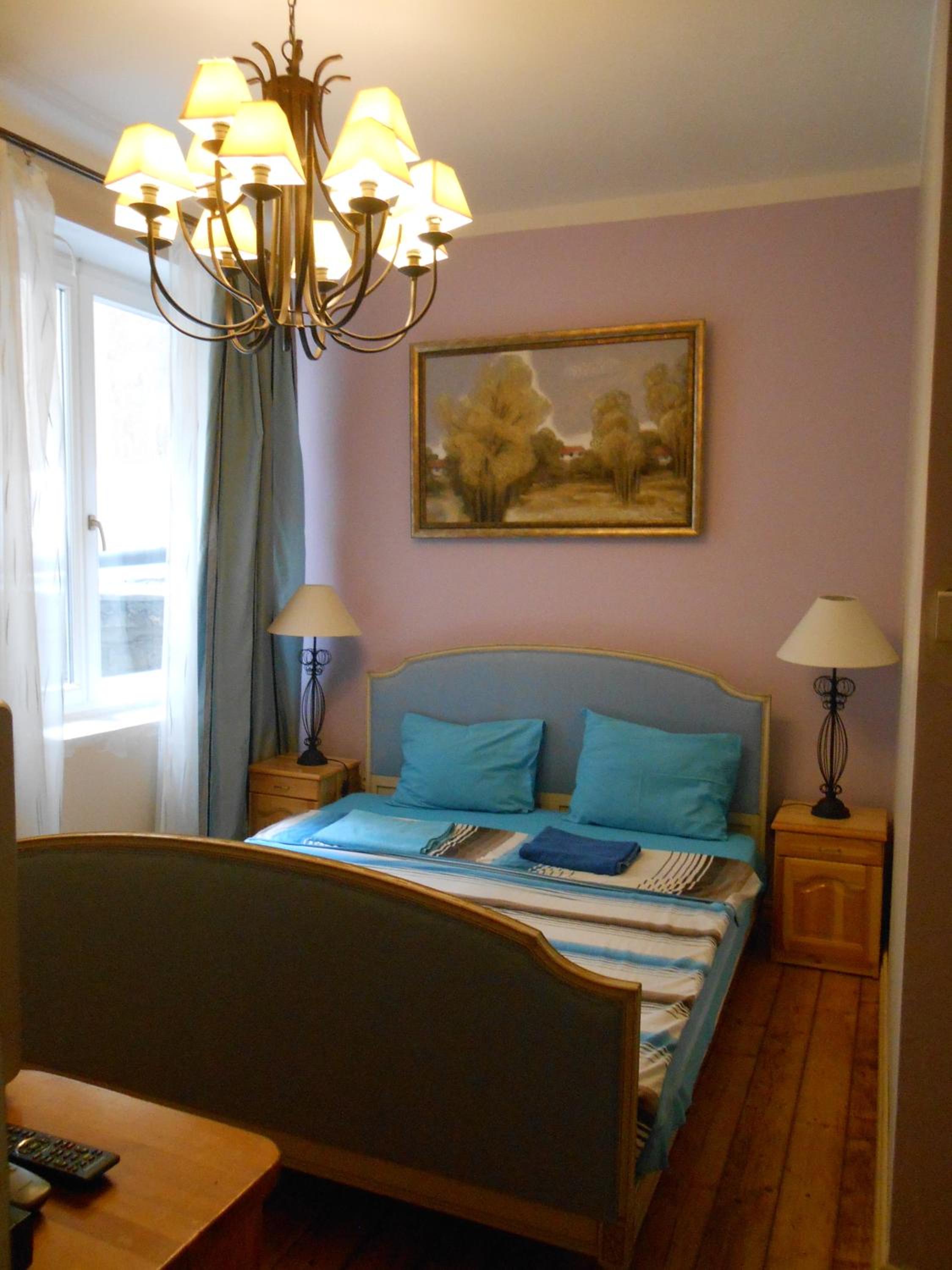 Double Room with Private Bathroom - Photo 1
