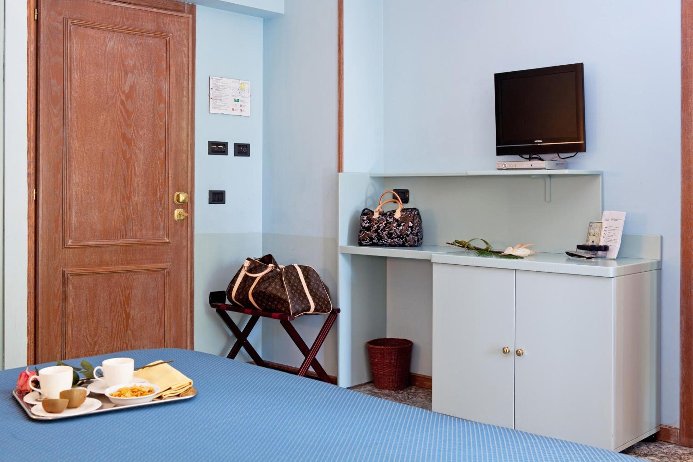 Triple Room photo 1