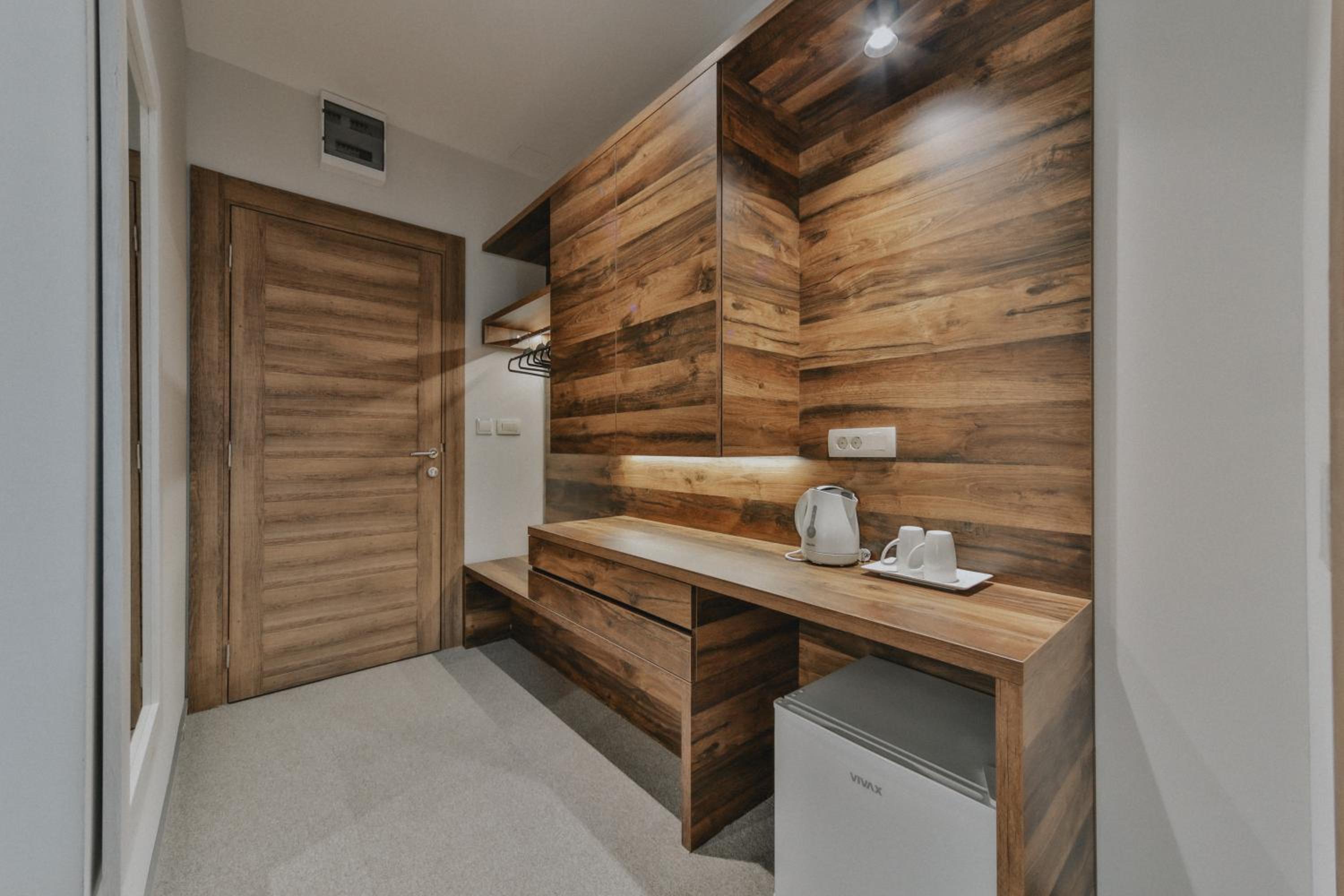Standard Triple Room - Photo 7