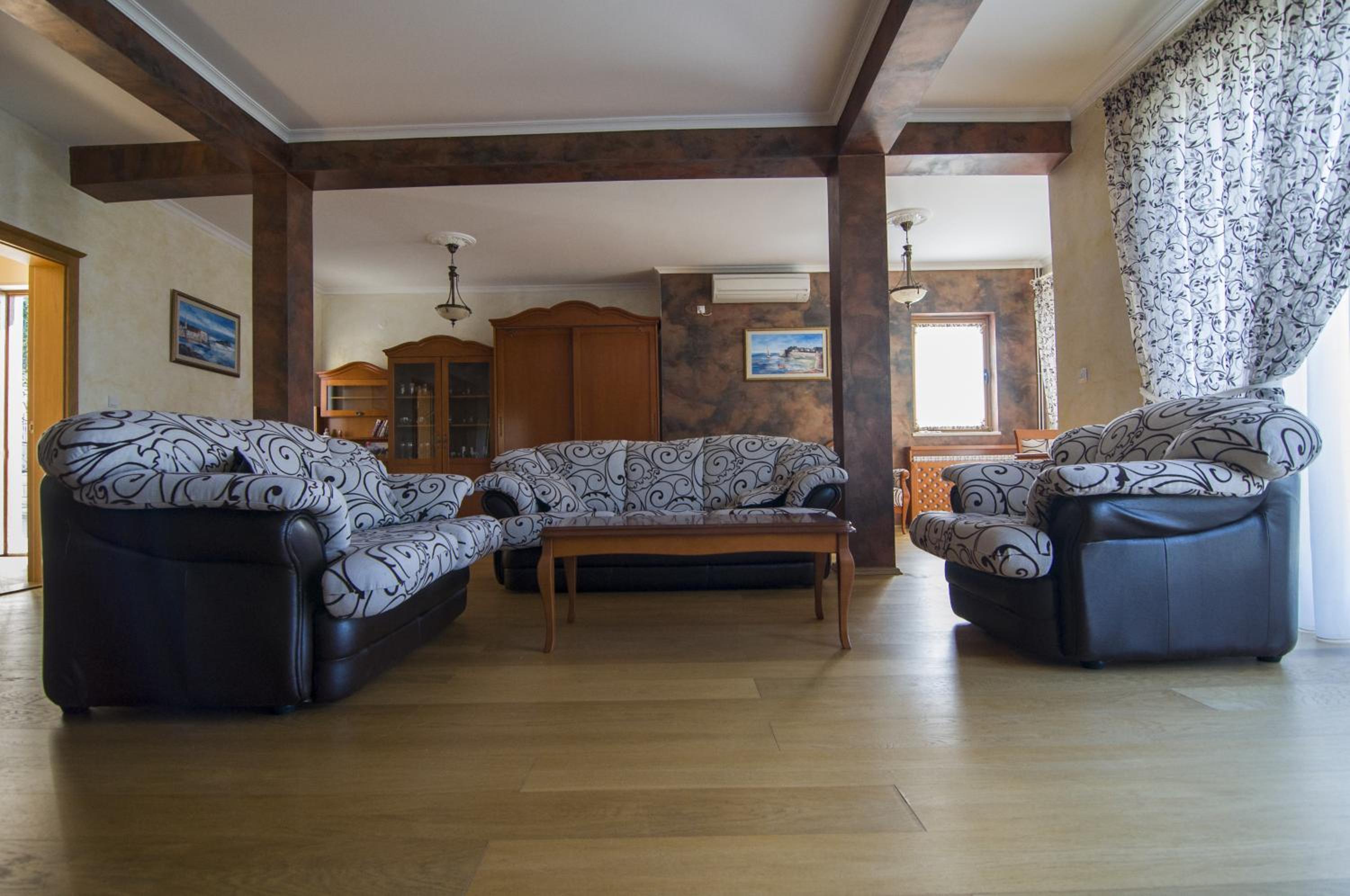 Deluxe Villa