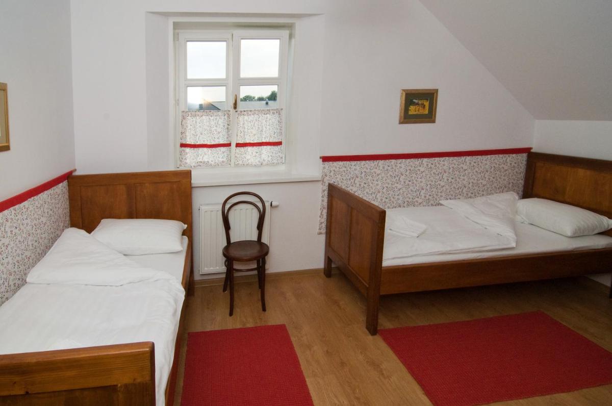 Double Room with Private Bathroom photo 1