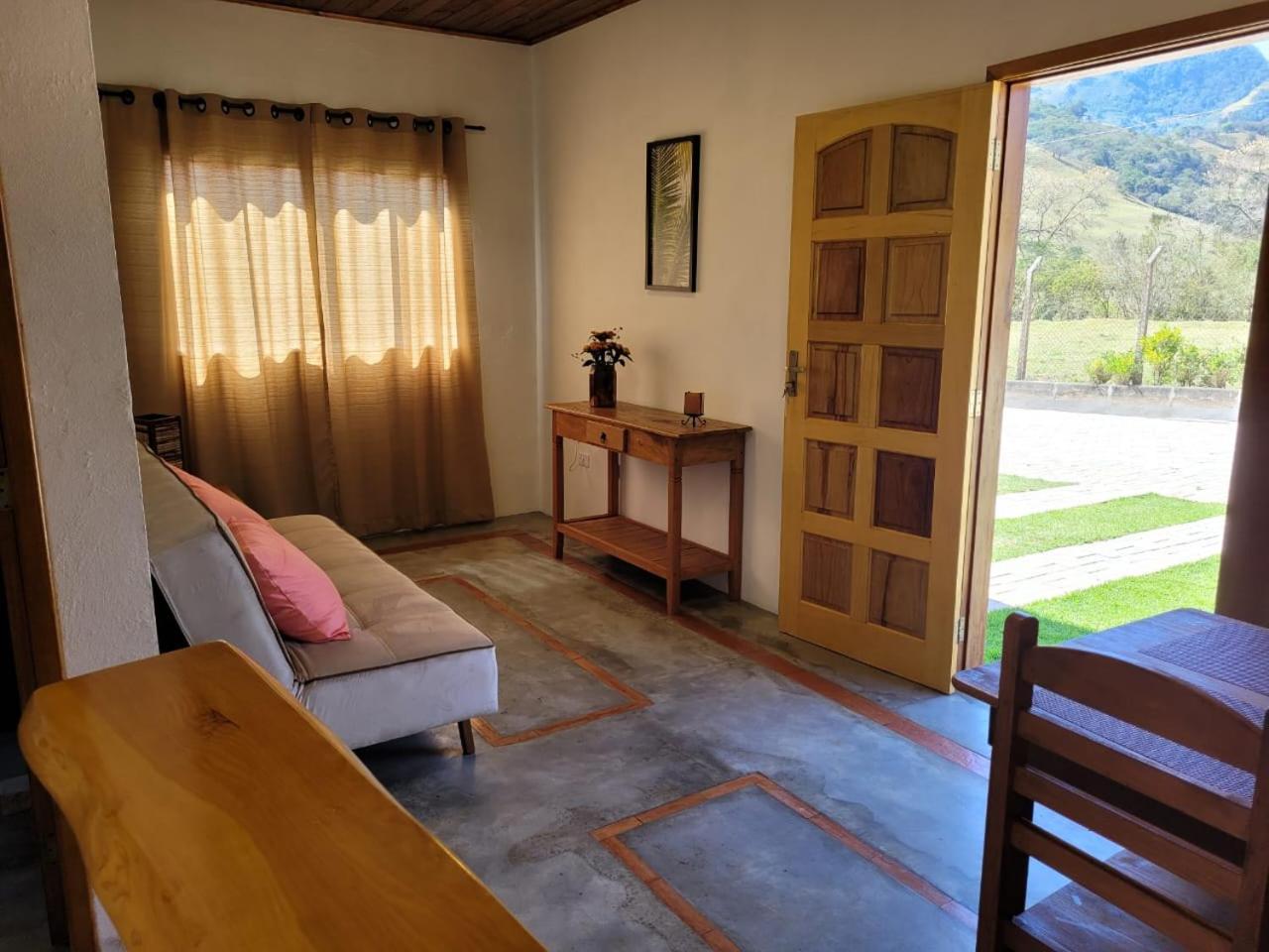 Standard Apartment - Photo 7
