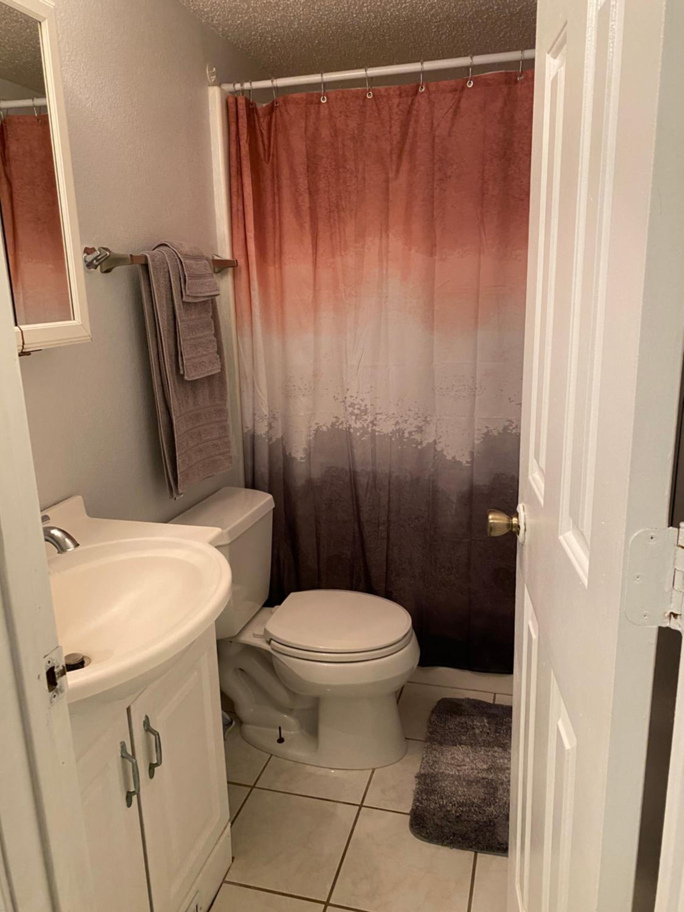 Two-Bedroom House photo 2