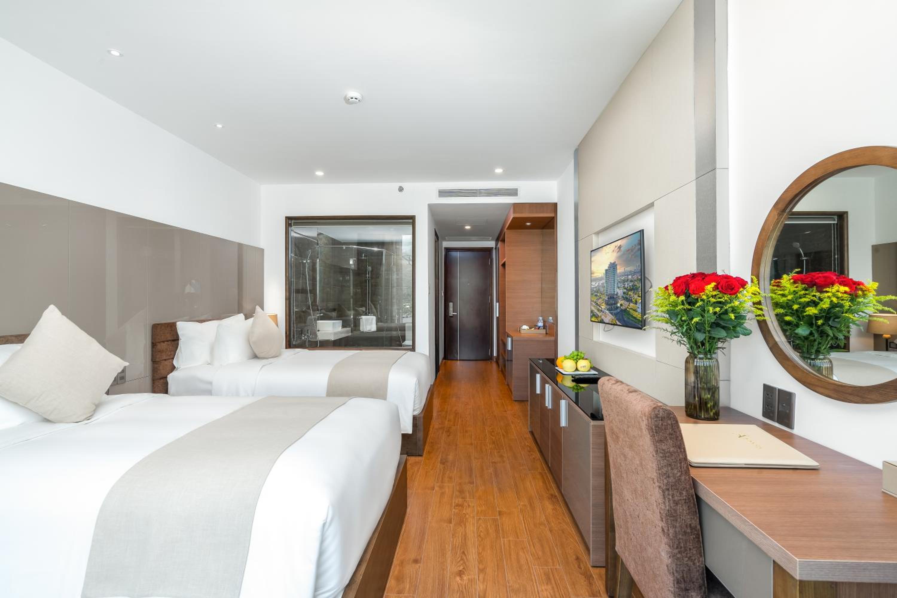 Deluxe Twin Room Bay view photo 3