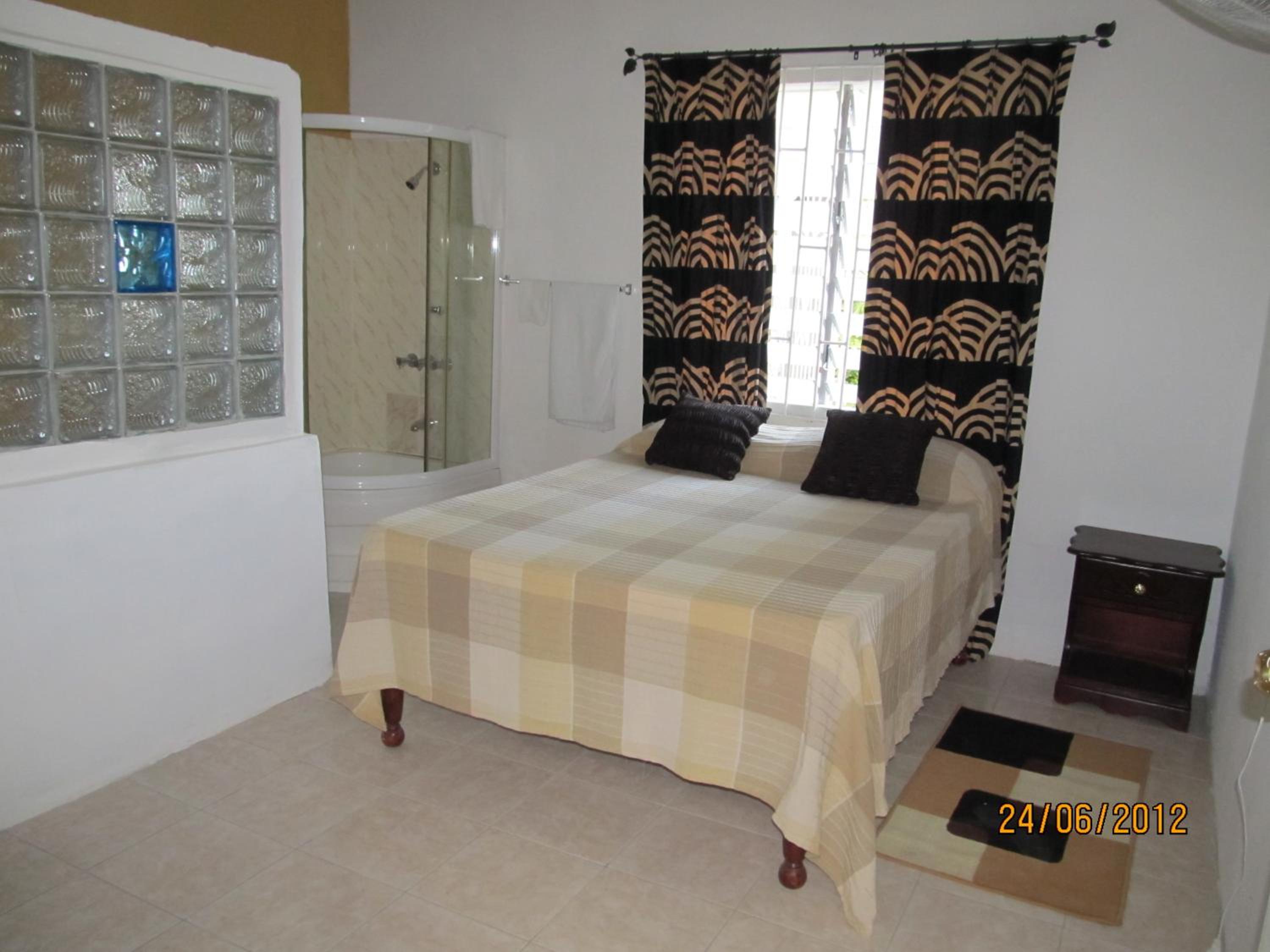 Deluxe Quadruple Room photo 2