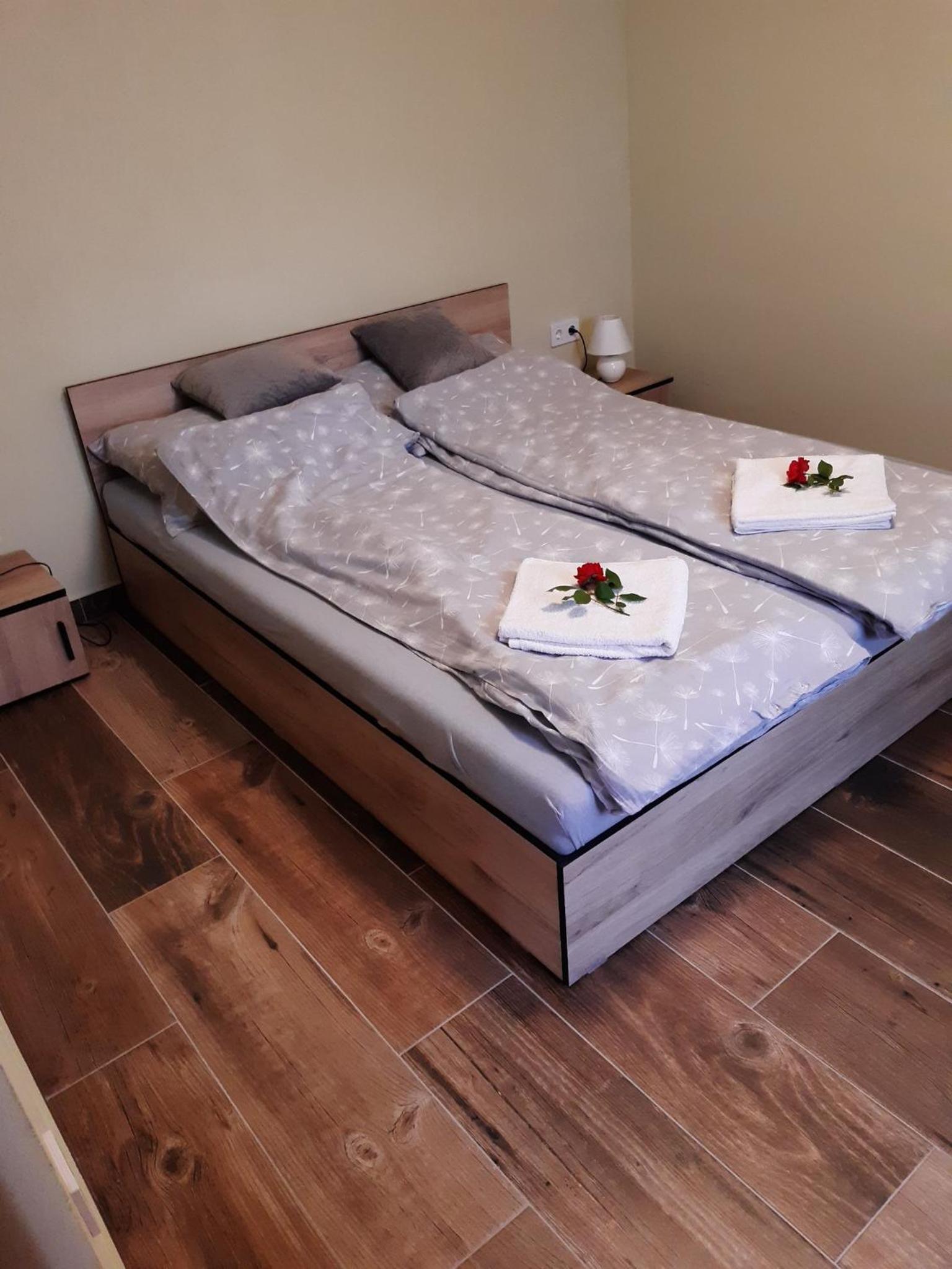 Two-Bedroom Apartment - Photo 3