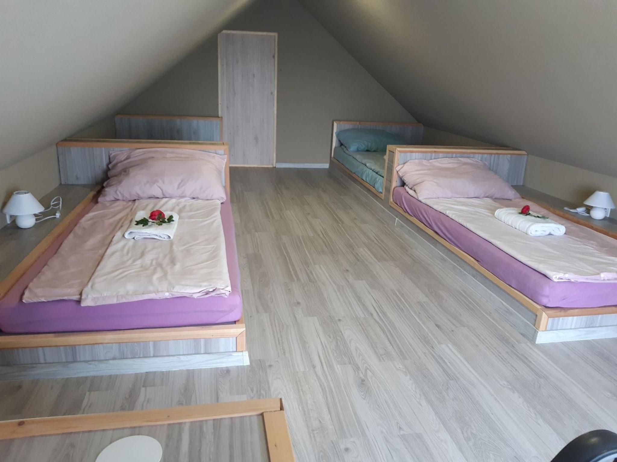 One-Bedroom Apartment - Photo 7