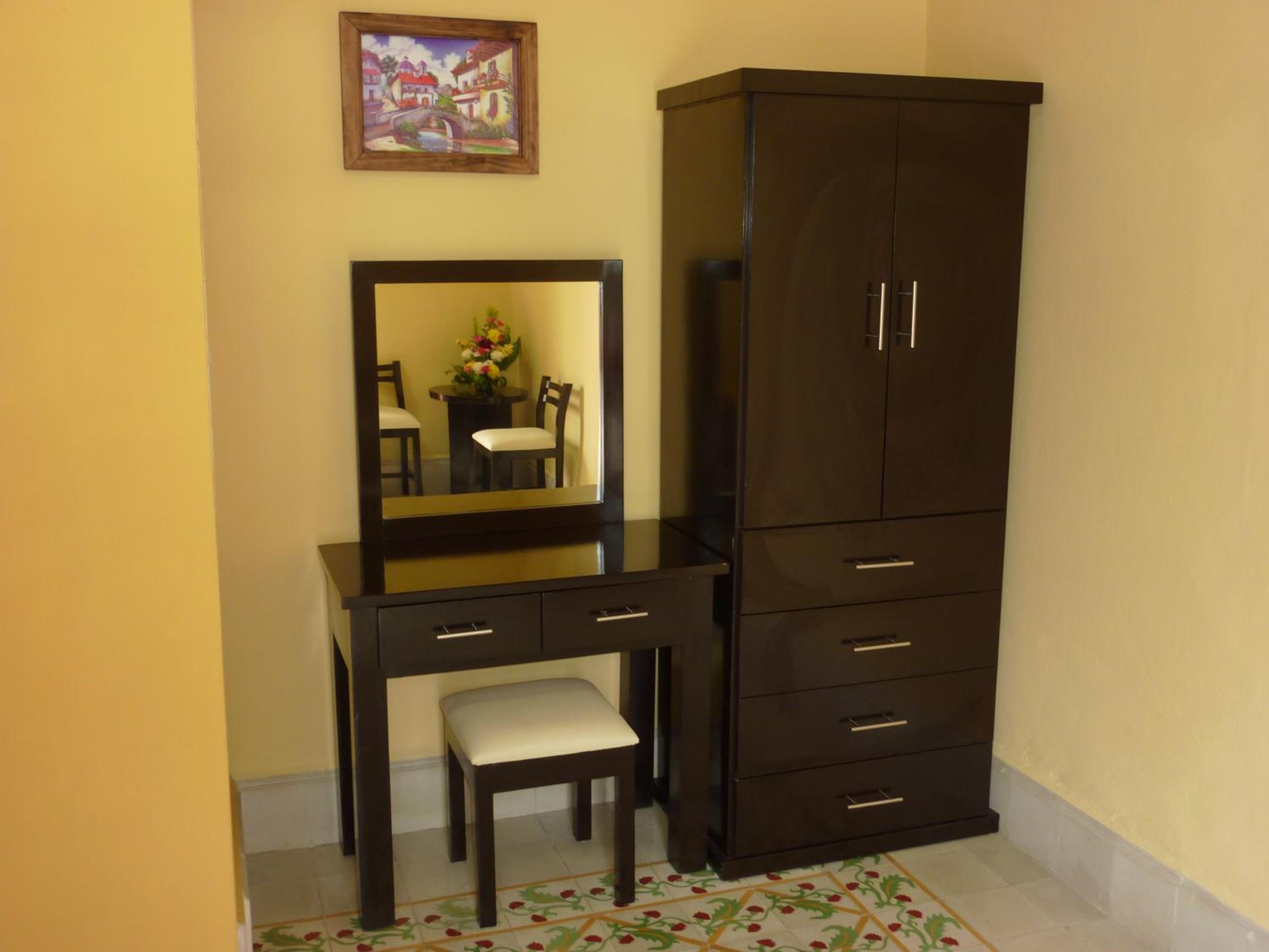 Deluxe King Room photo 3