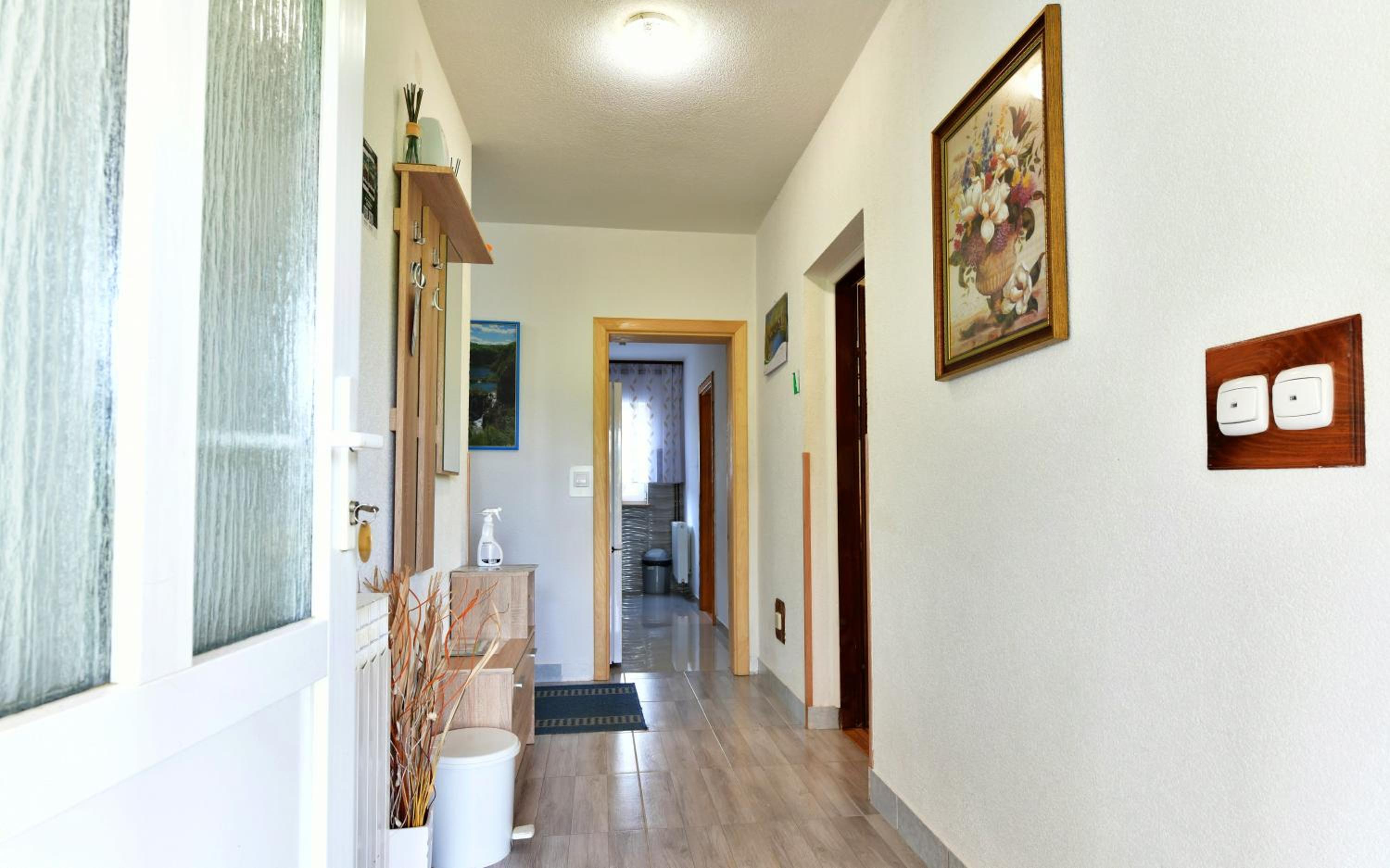 Three-Bedroom Apartment - Photo 21