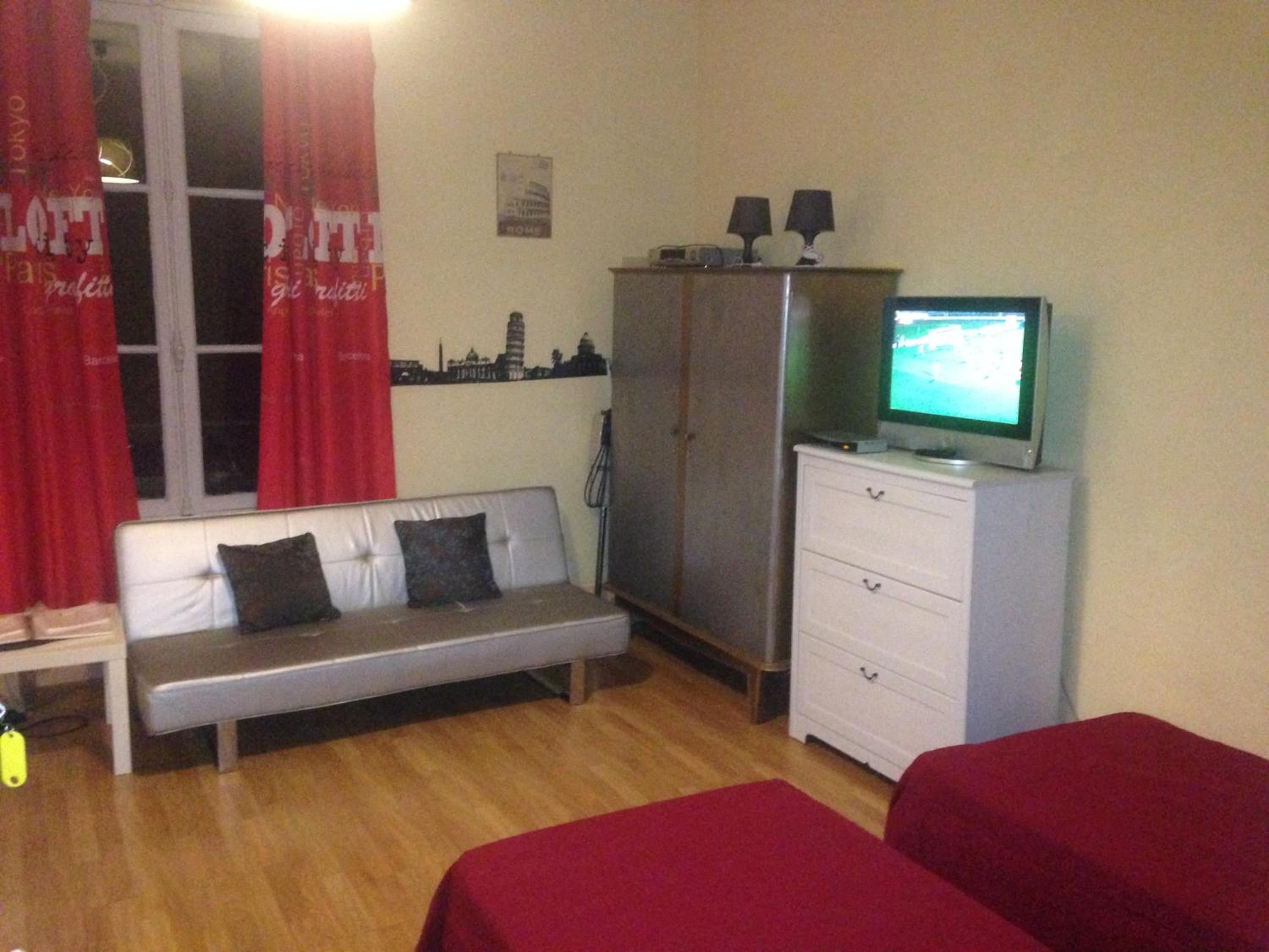 Studio (4 Adults) - Photo 10