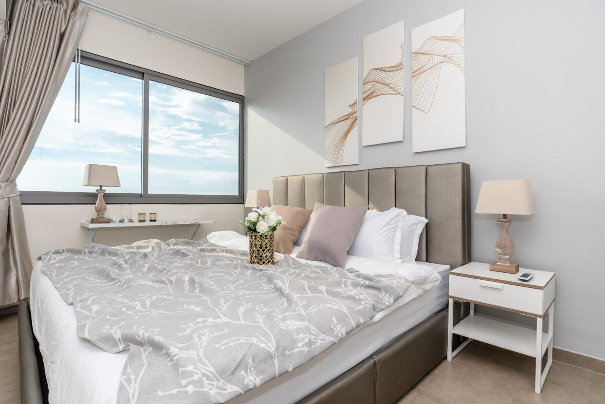 King Suite - Photo 6