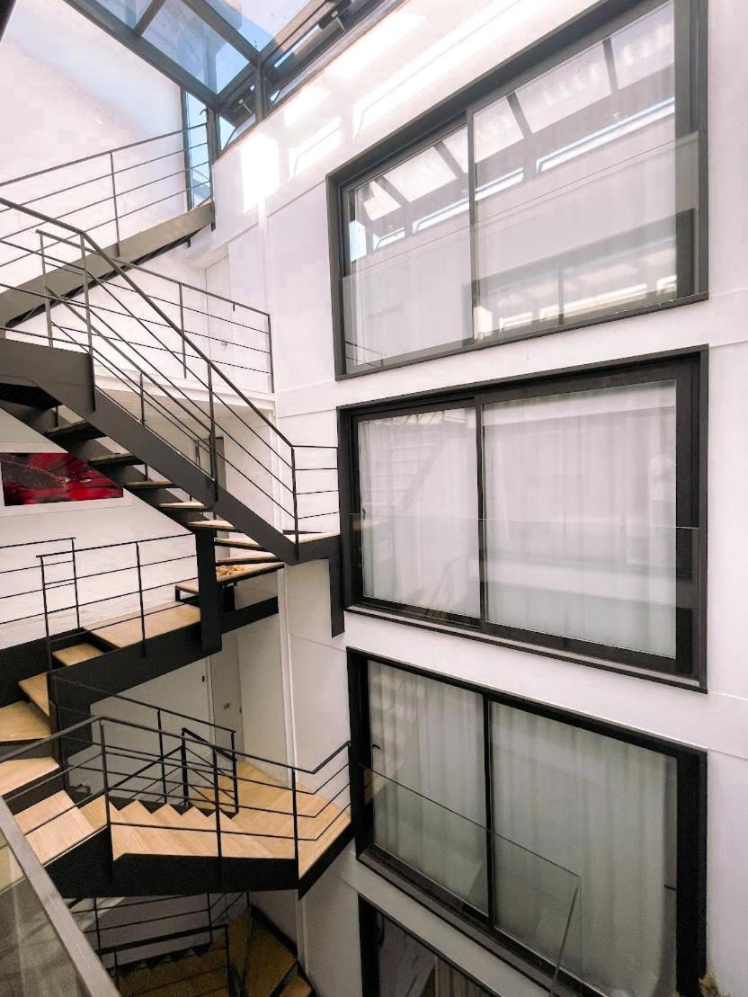 Deluxe Apartment photo 2