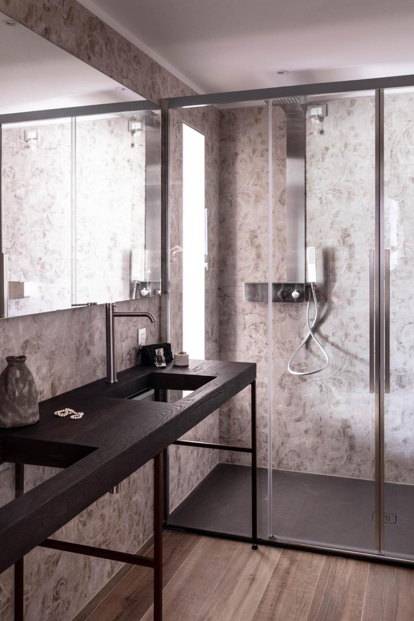 Queen Room with Spa Bath photo 3