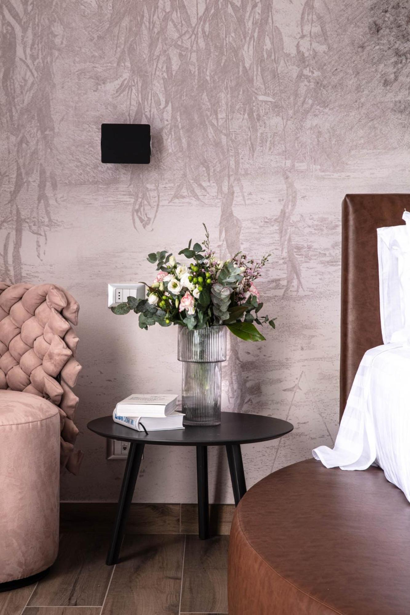 Queen Room with Spa Bath photo 1