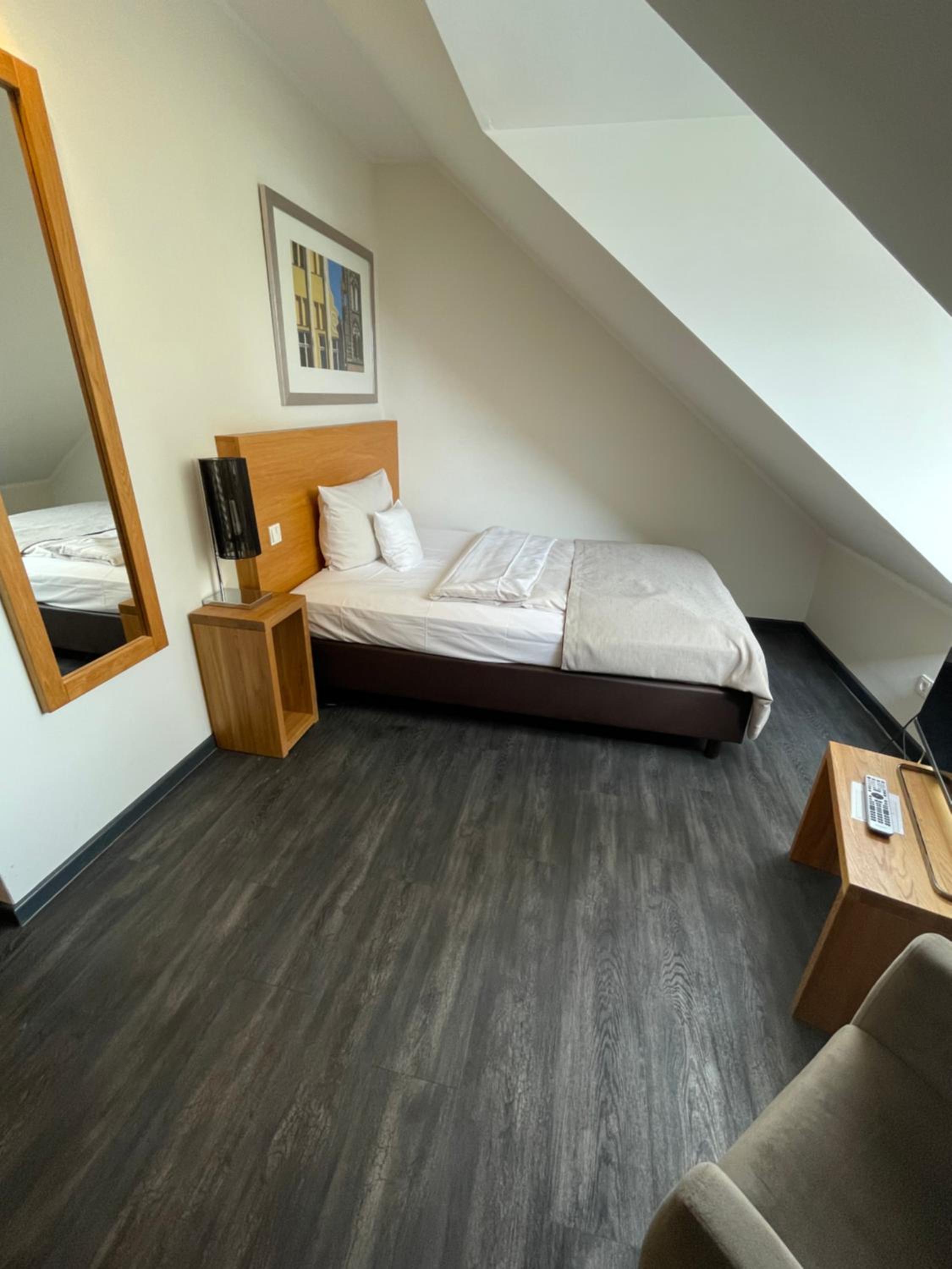 Superior Single Room