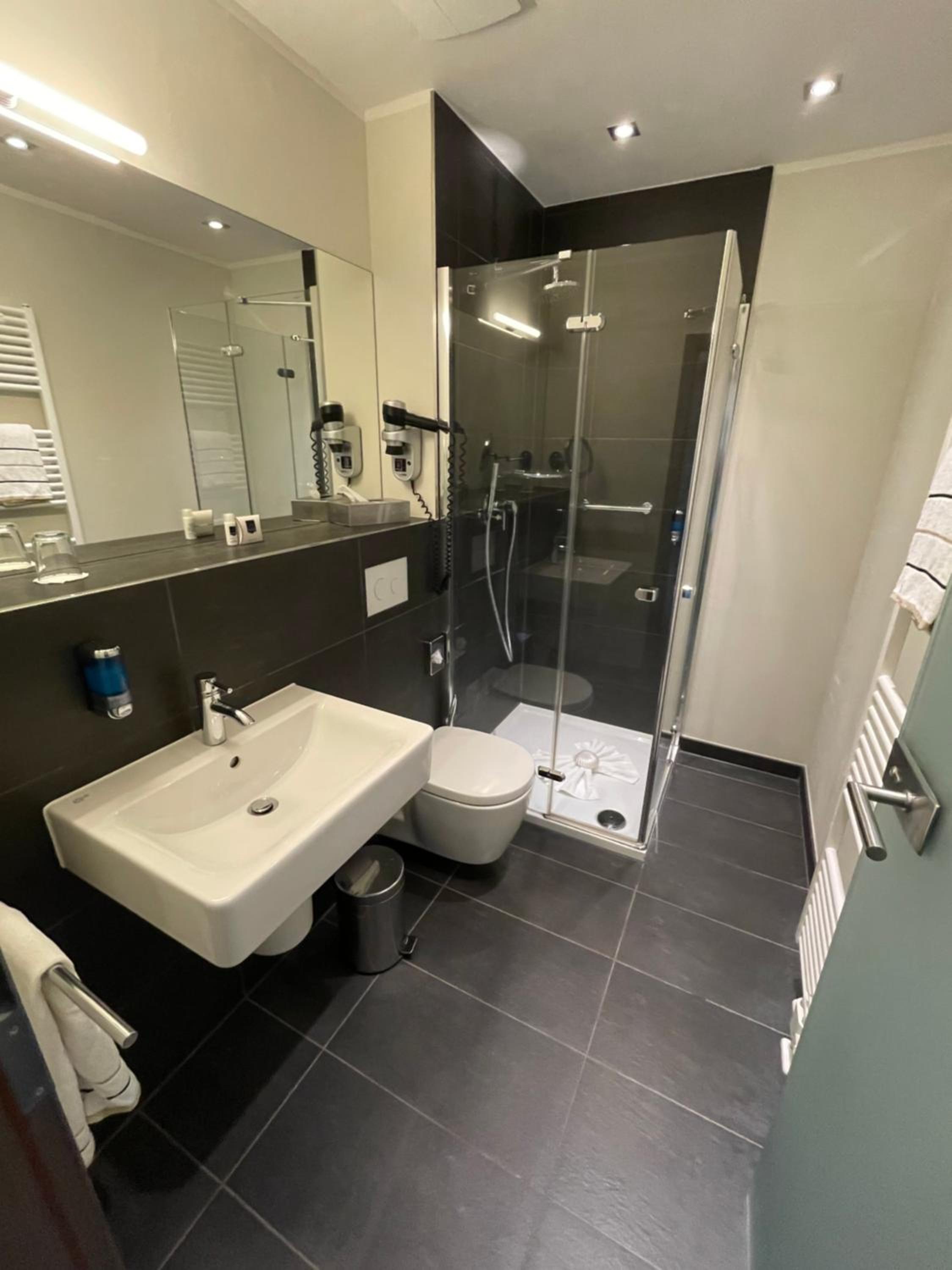 Superior Single Room