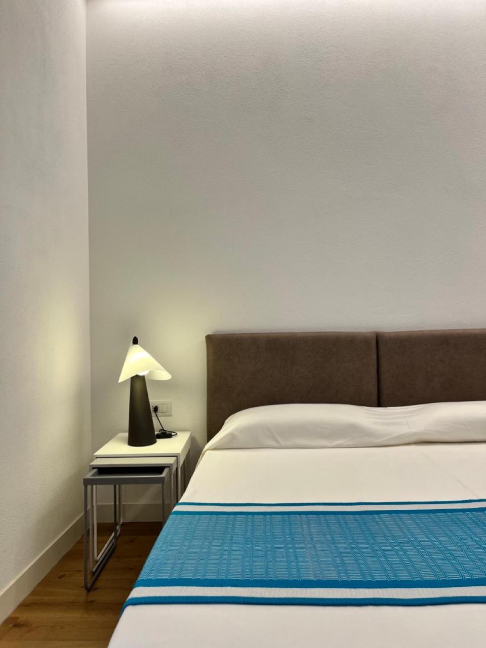 Deluxe Double or Twin Room with City View photo 1