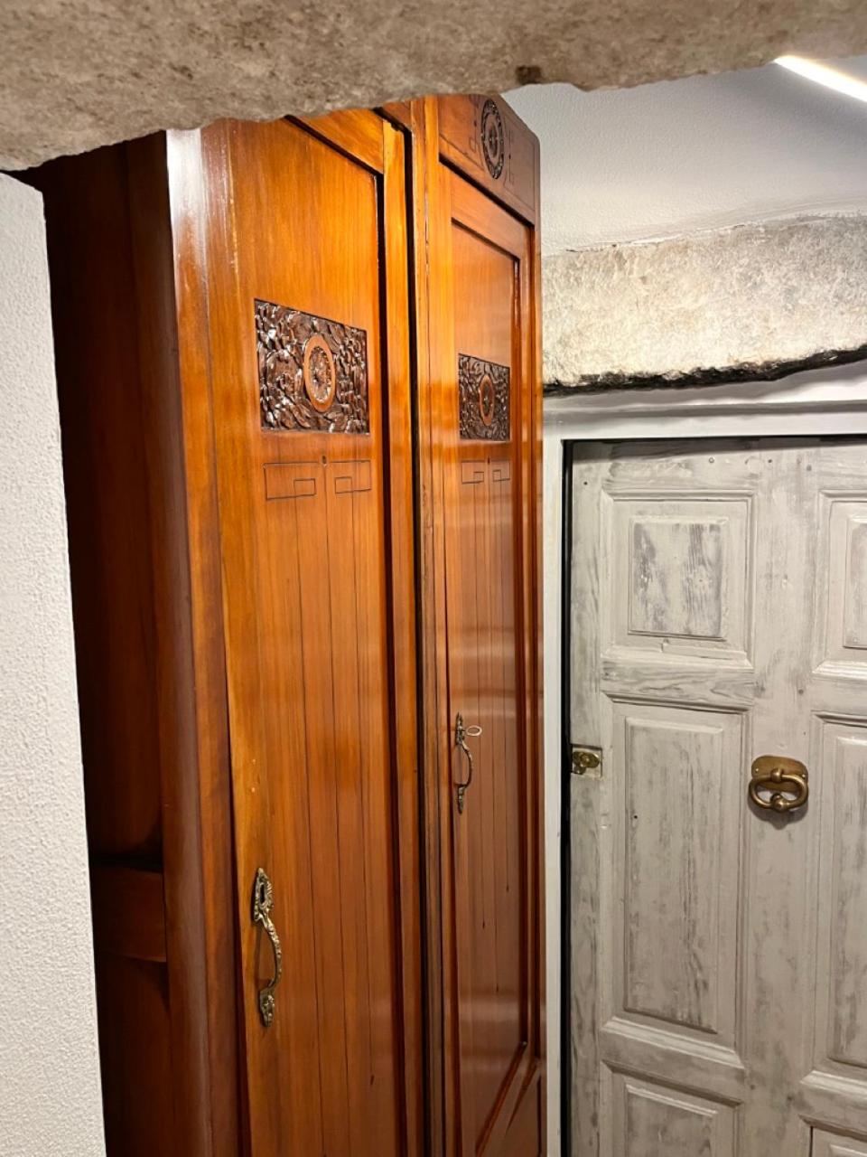 Deluxe Double or Twin Room with City View photo 3