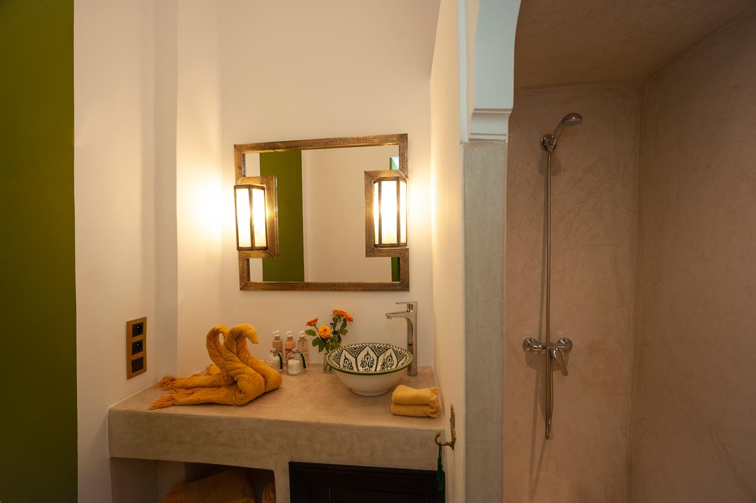 Double Room - Photo 4