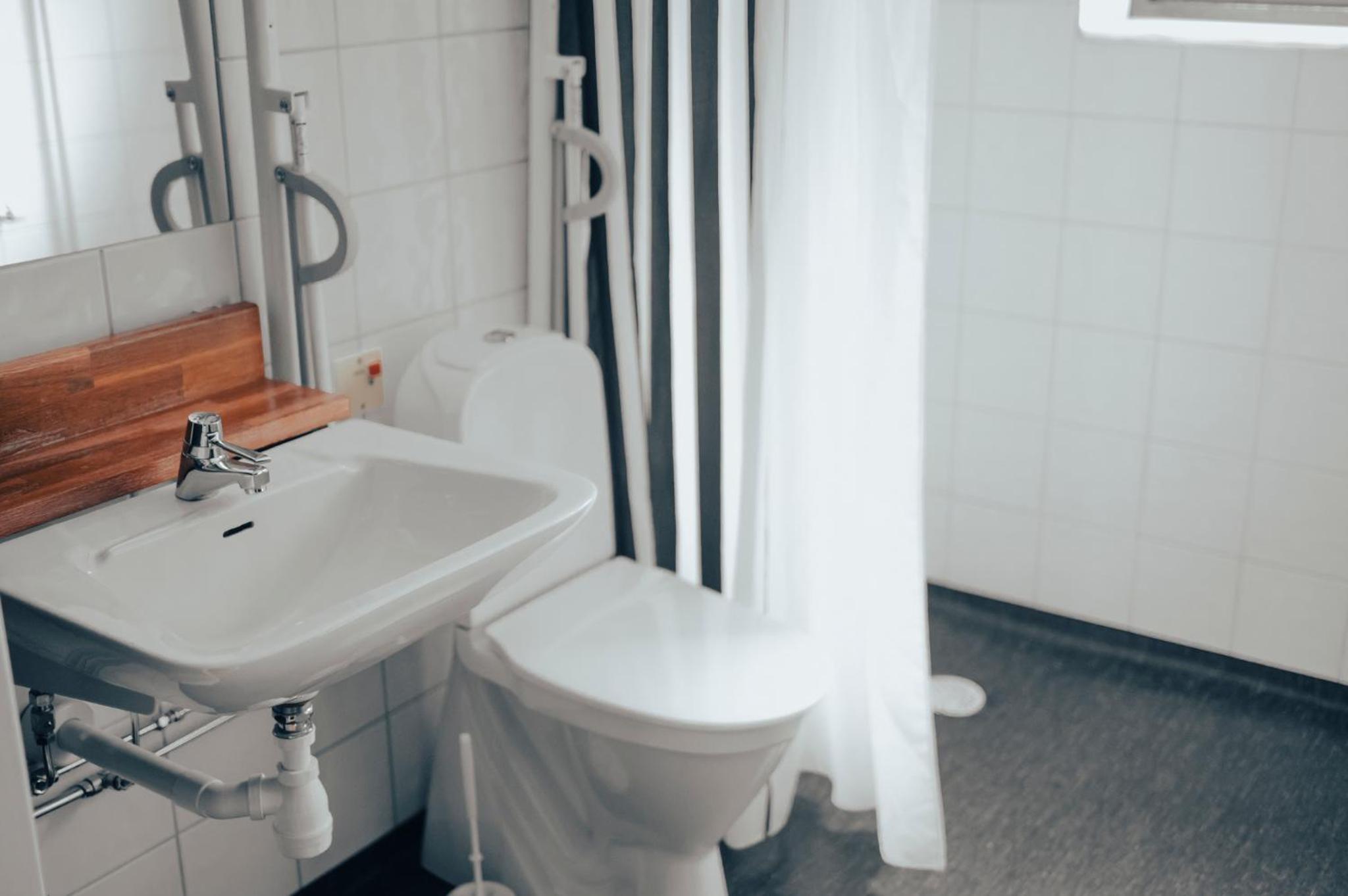 Double Room - Disability Access photo 2