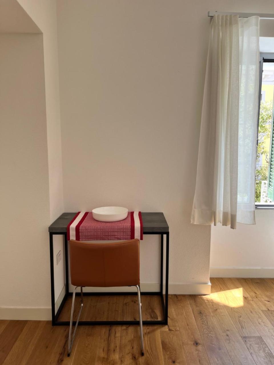 Deluxe Double Room with Balcony photo 3