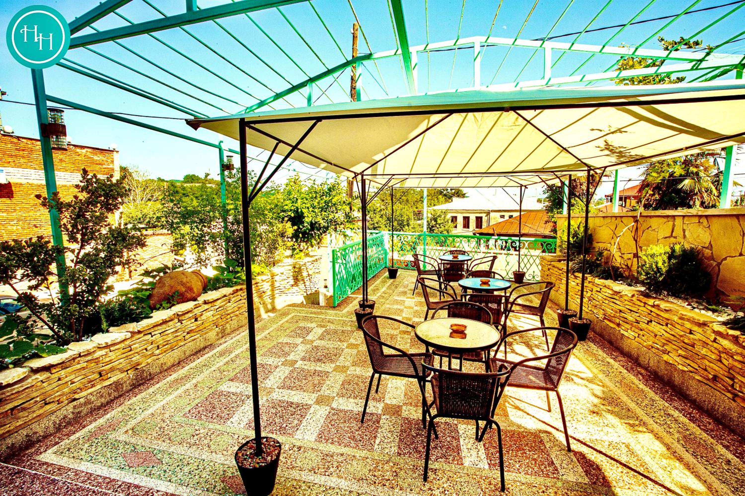 Quadruple Room with Terrace photo 2