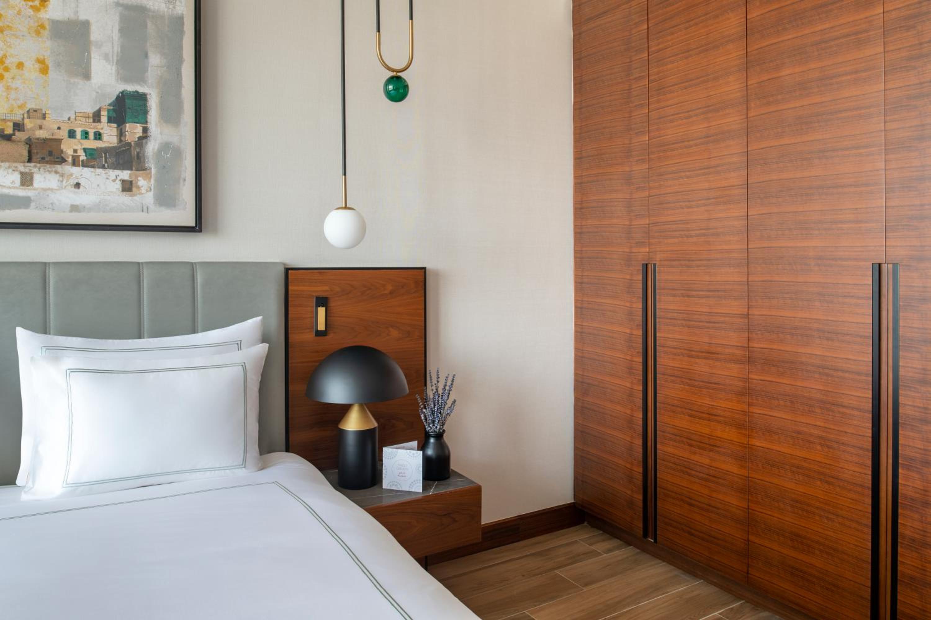 Swiss Signature Two Bedroom Apartment - Photo 14