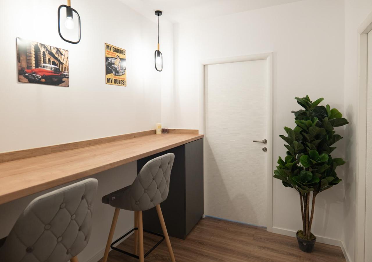 One-Bedroom Apartment - Photo 9